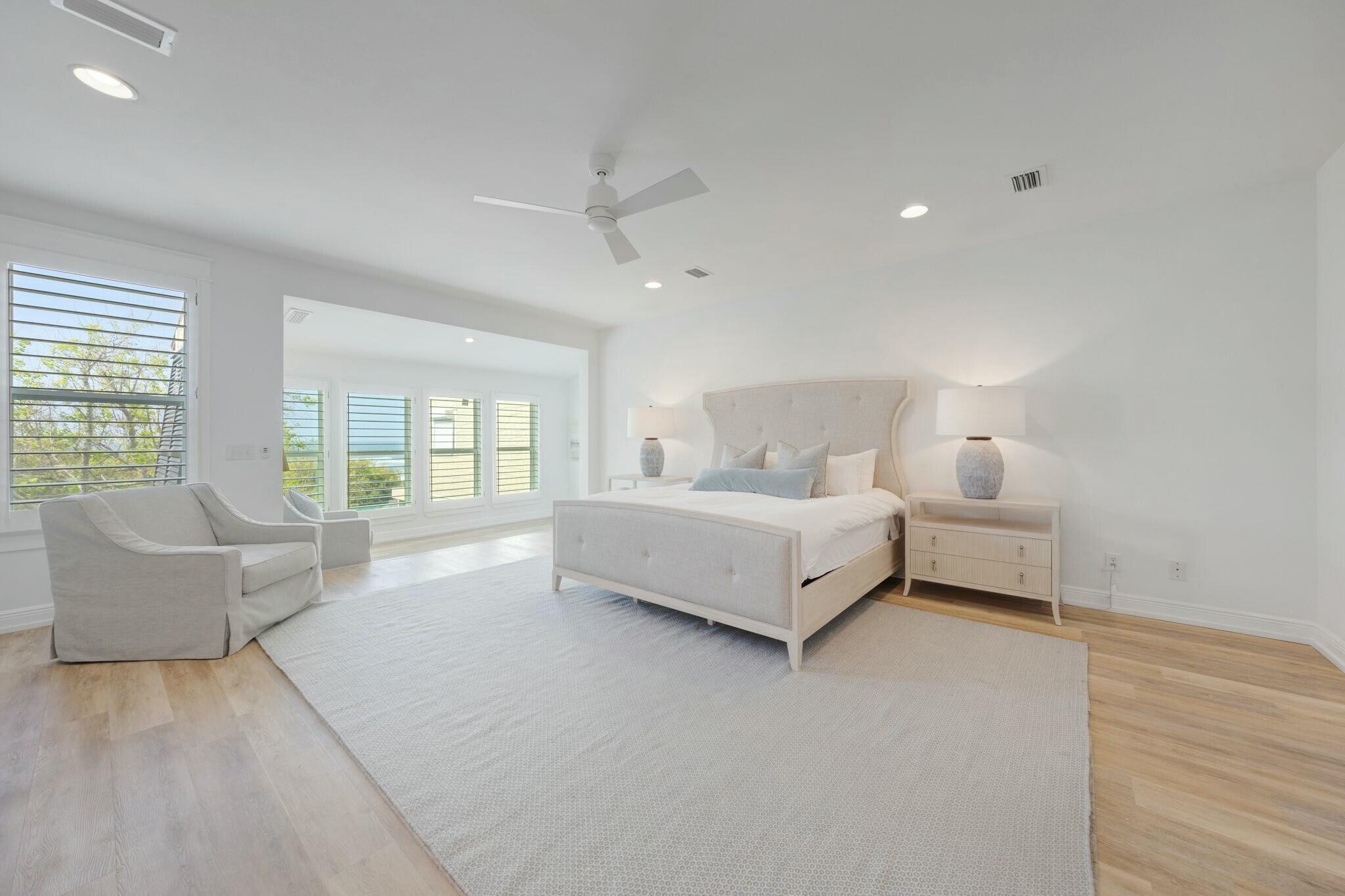 239 Pelican Circle