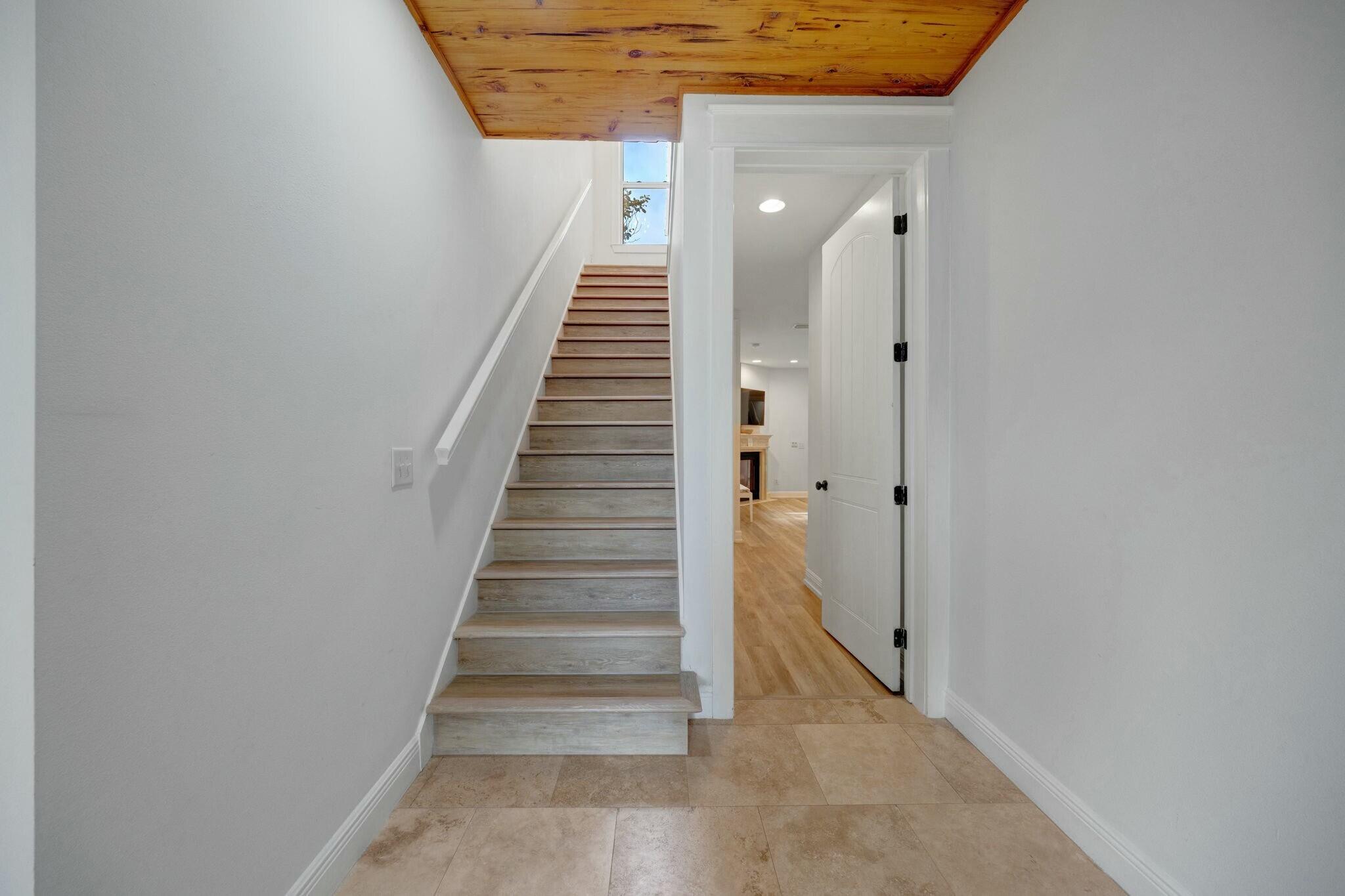 239 Pelican Circle