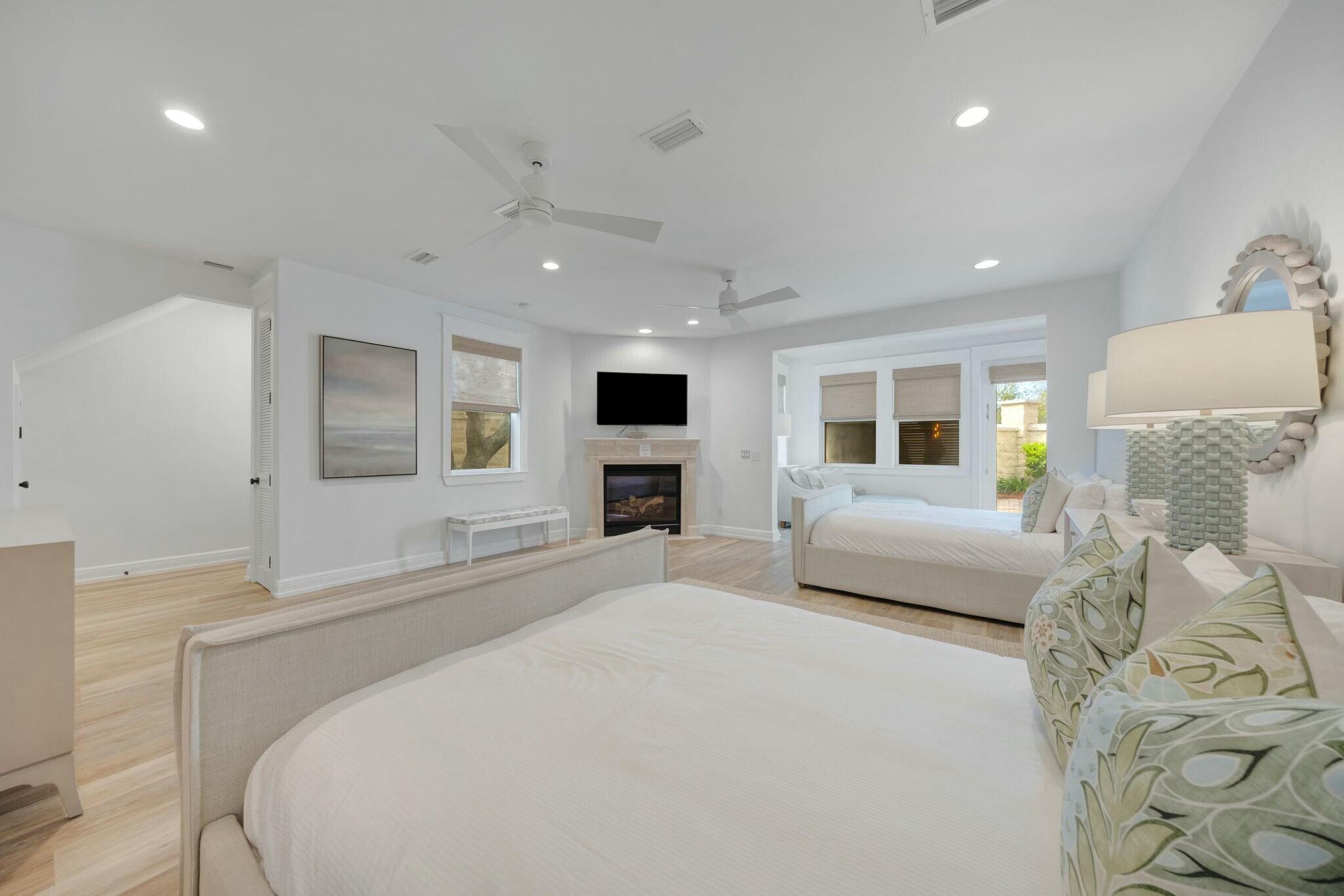 239 Pelican Circle