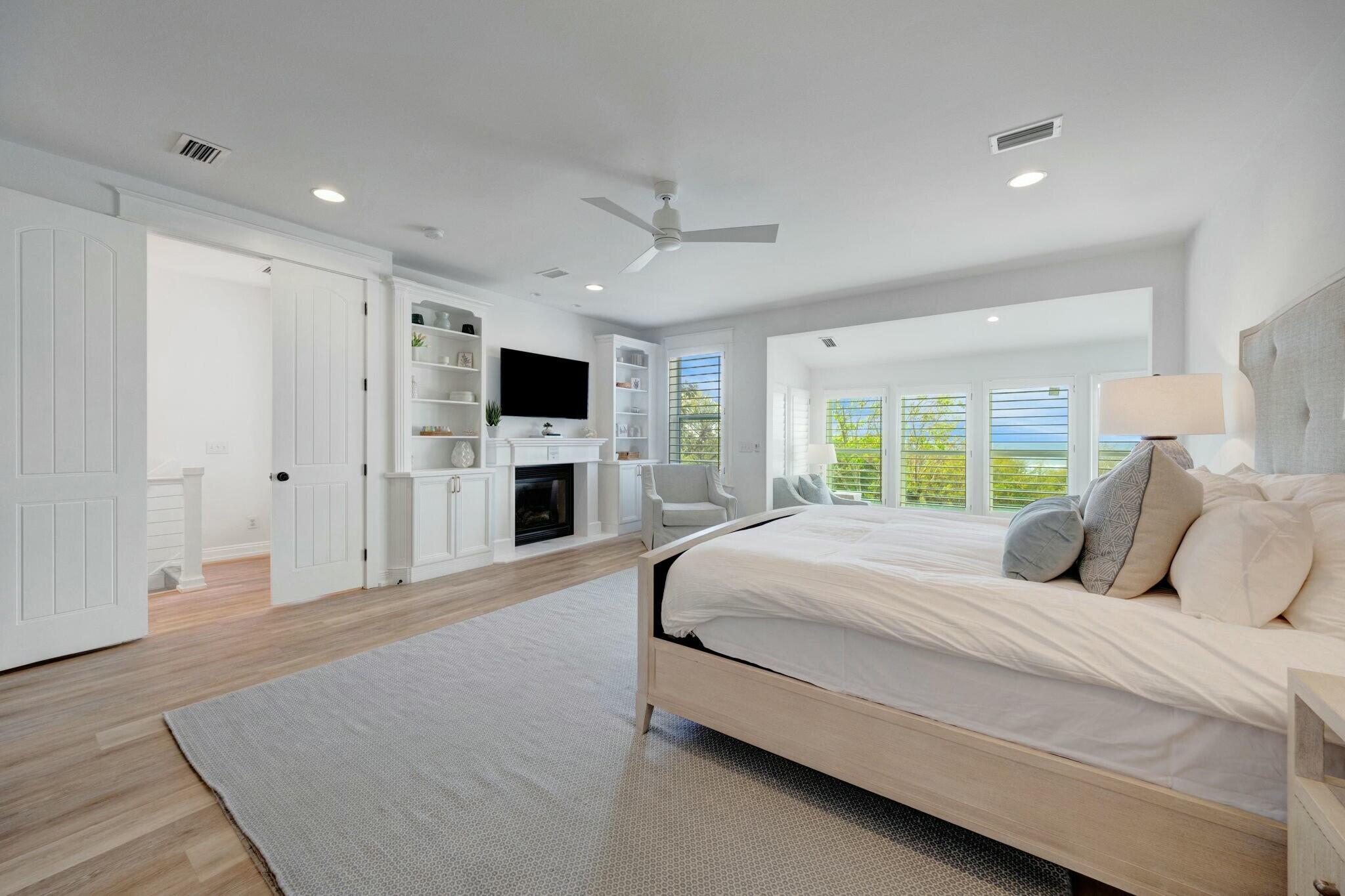 239 Pelican Circle
