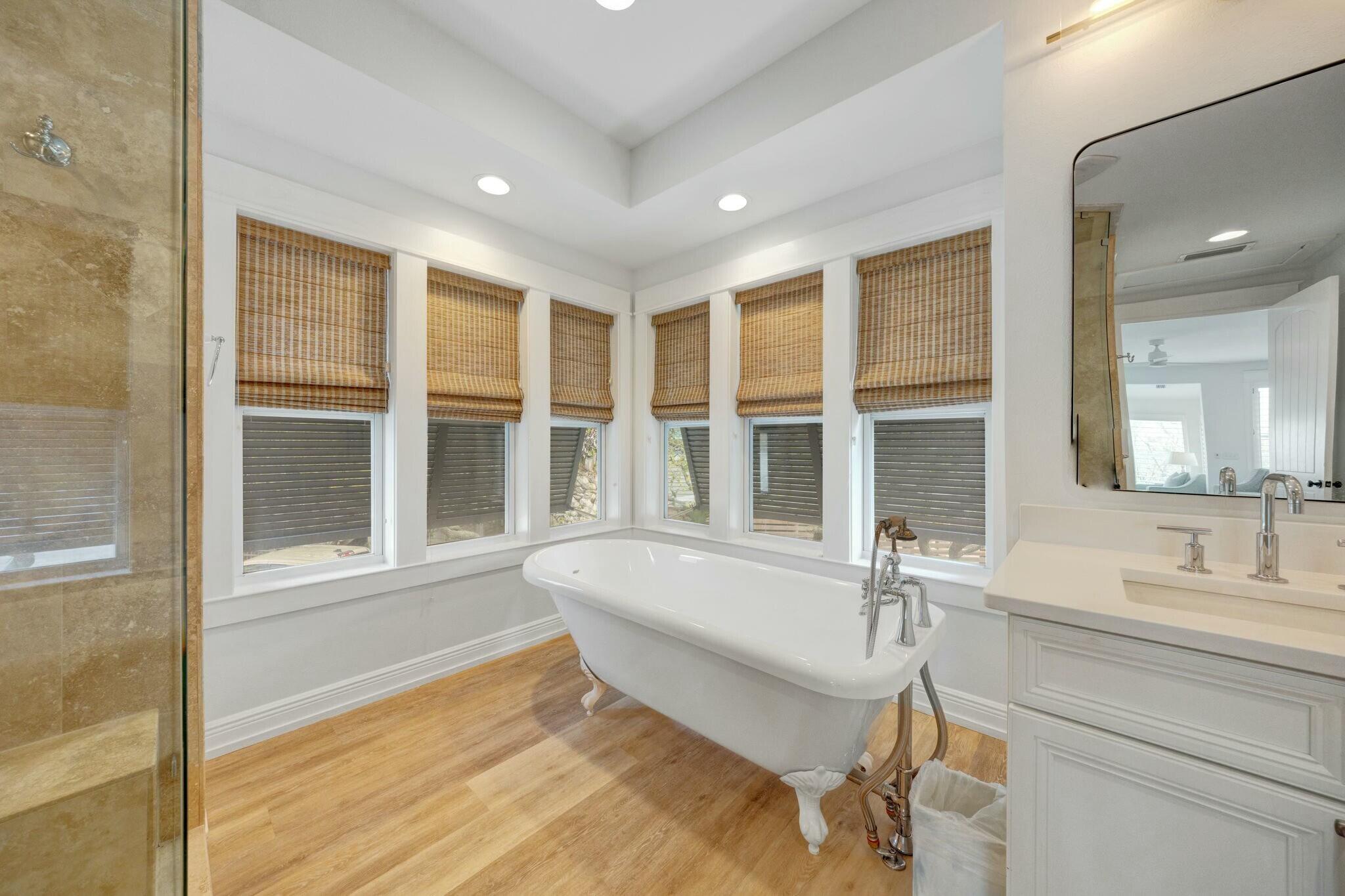239 Pelican Circle