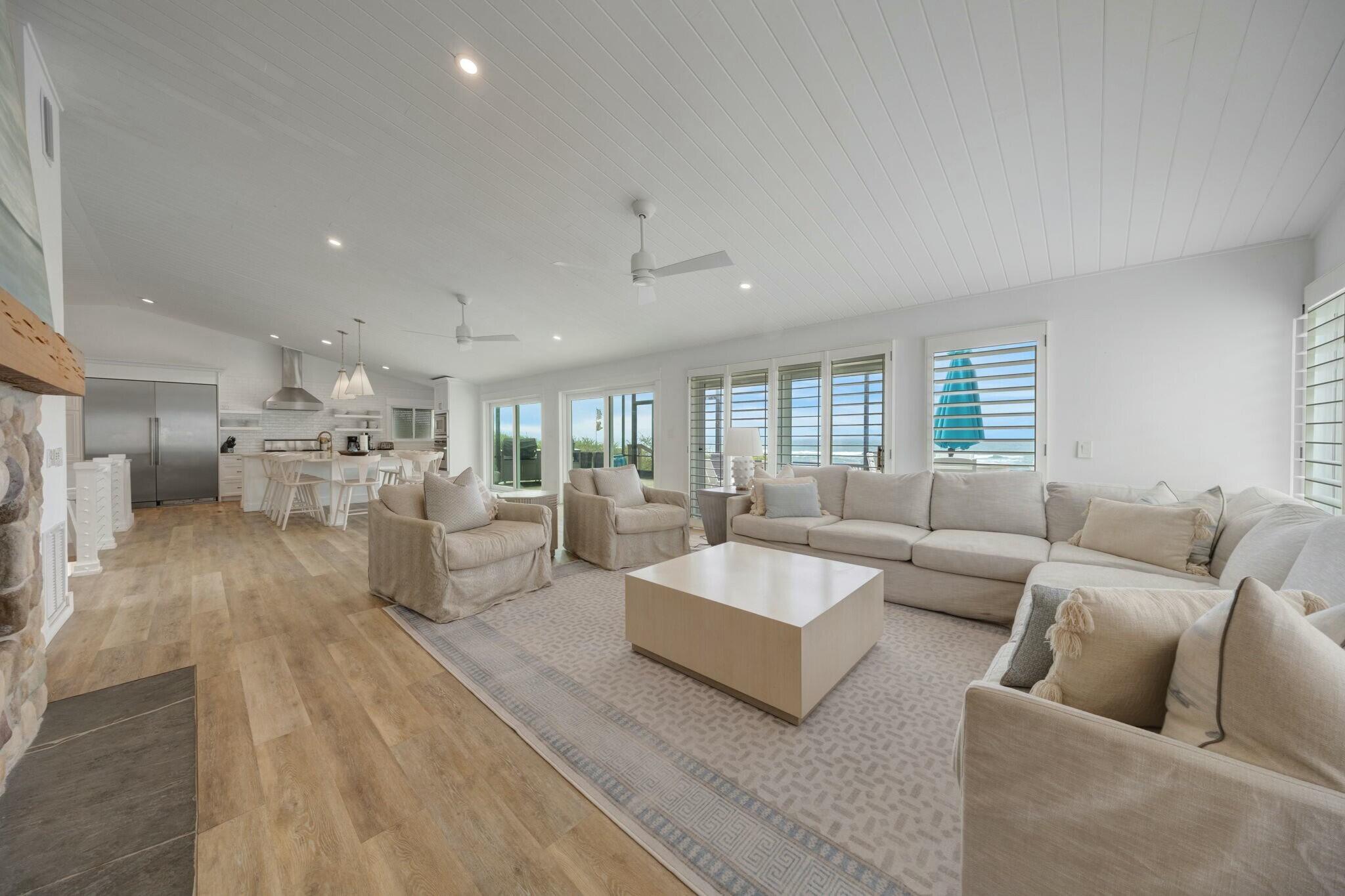 239 Pelican Circle