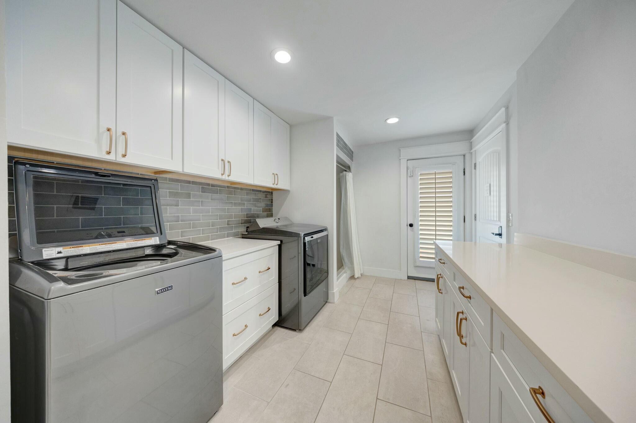 239 Pelican Circle