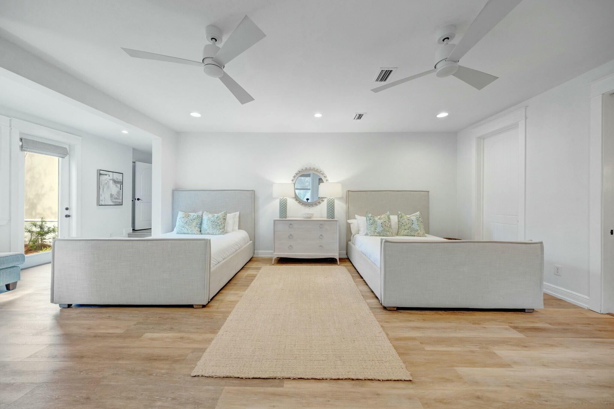 239 Pelican Circle