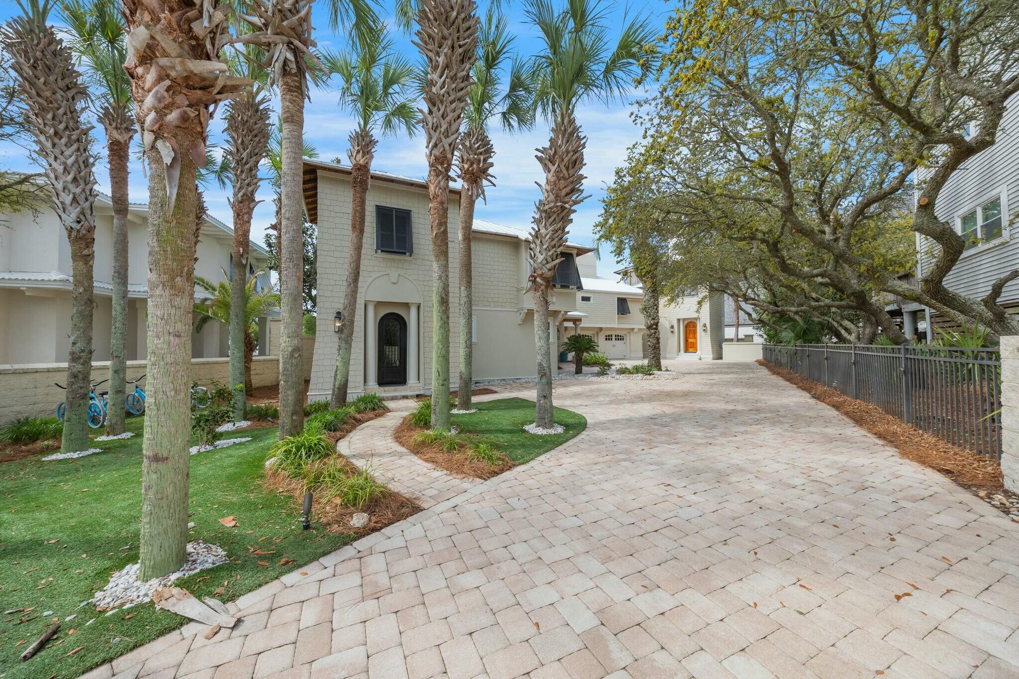 239 Pelican Circle