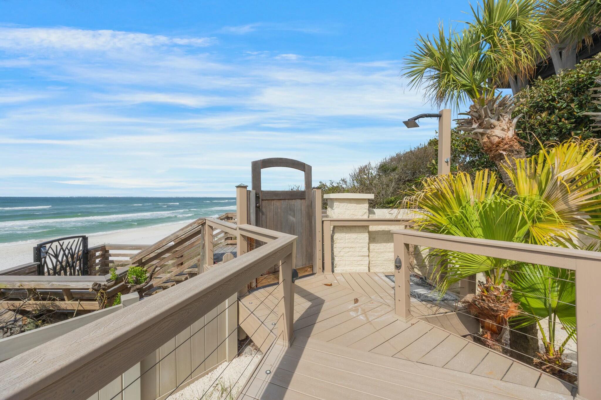 239 Pelican Circle