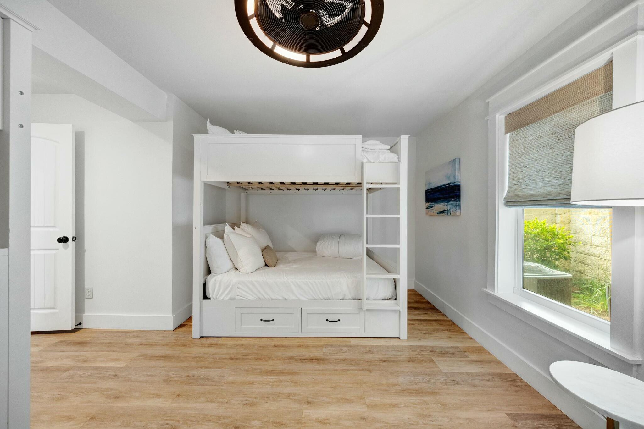239 Pelican Circle