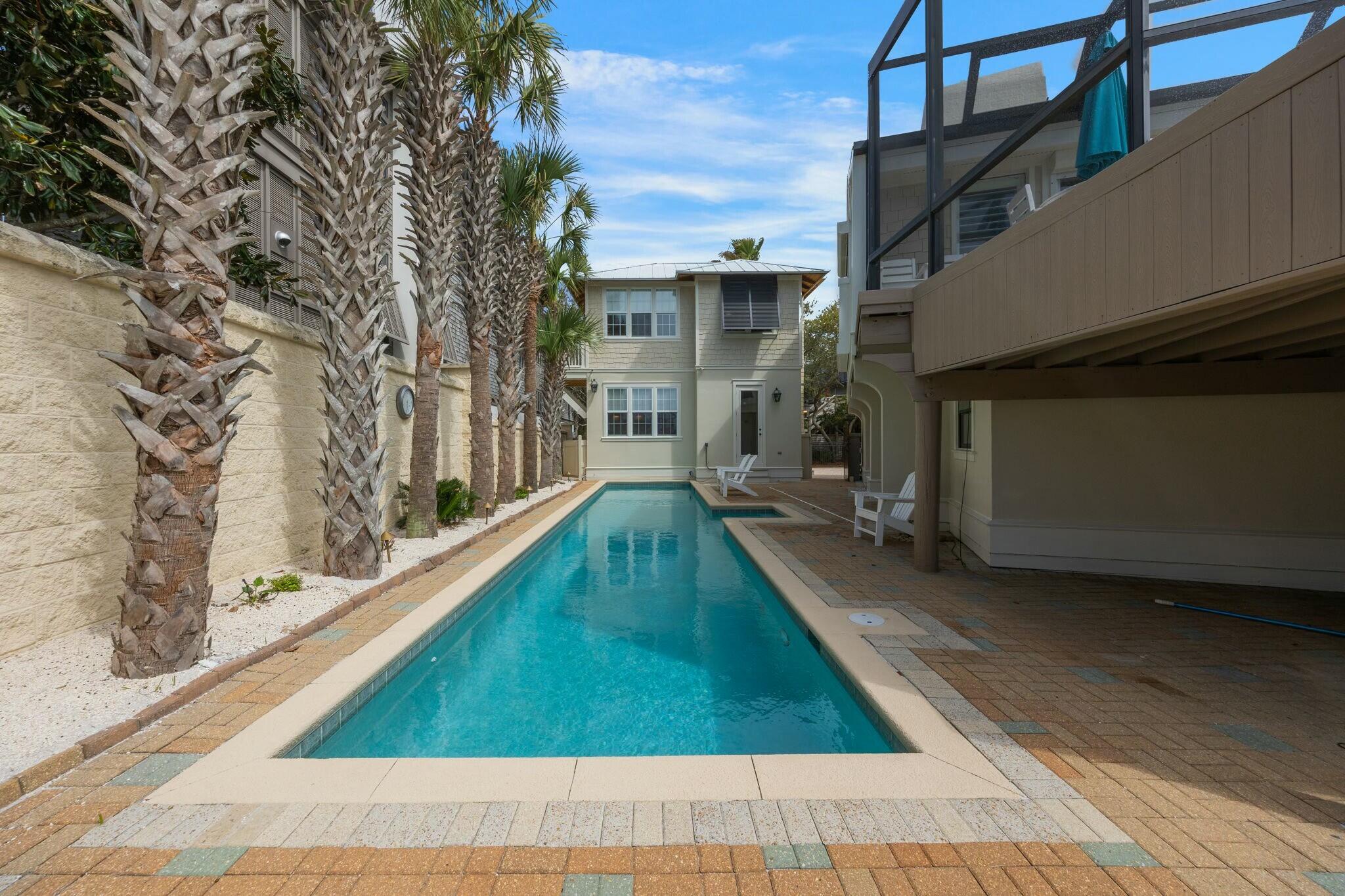 239 Pelican Circle