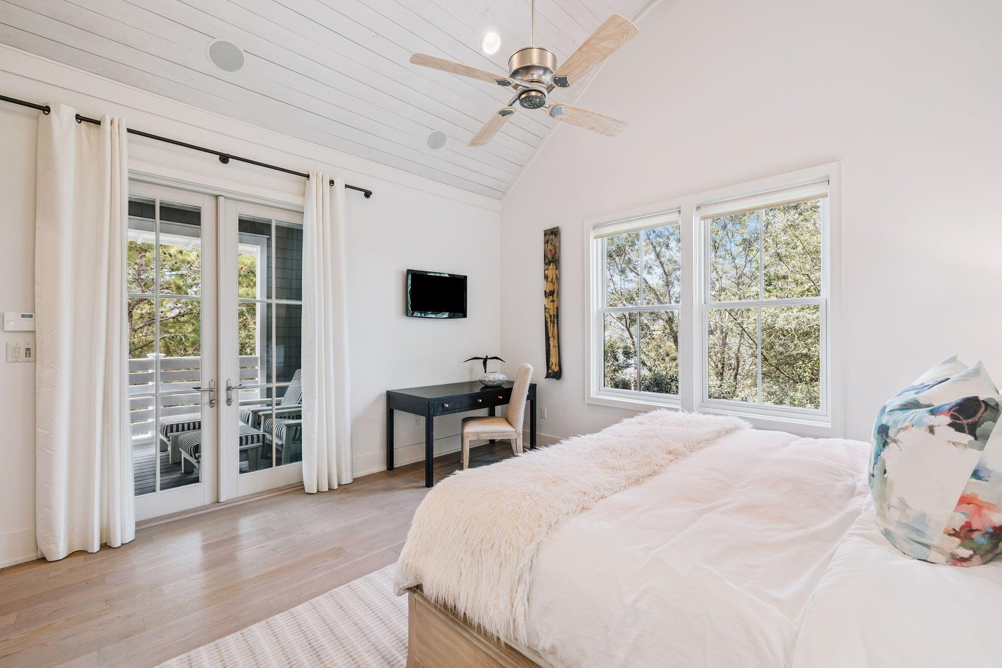 22 Creek Bridge Lane