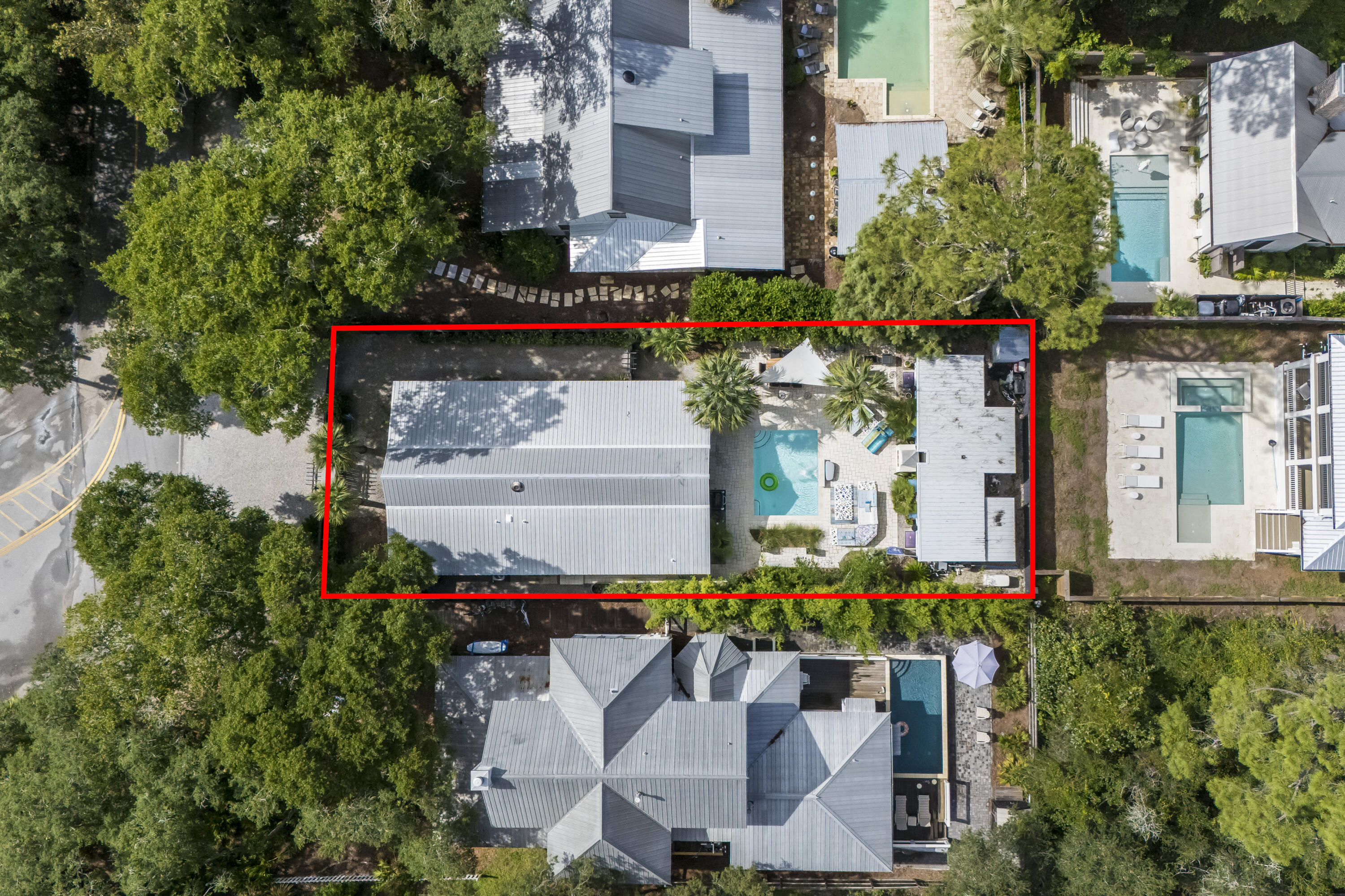24 Magnolia Street