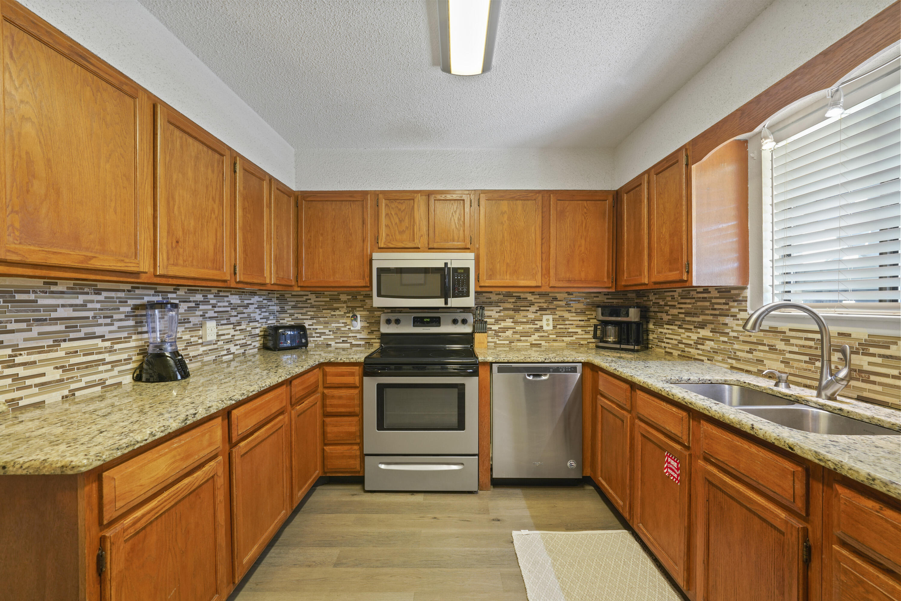 3755 Scenic Highway 98 1601