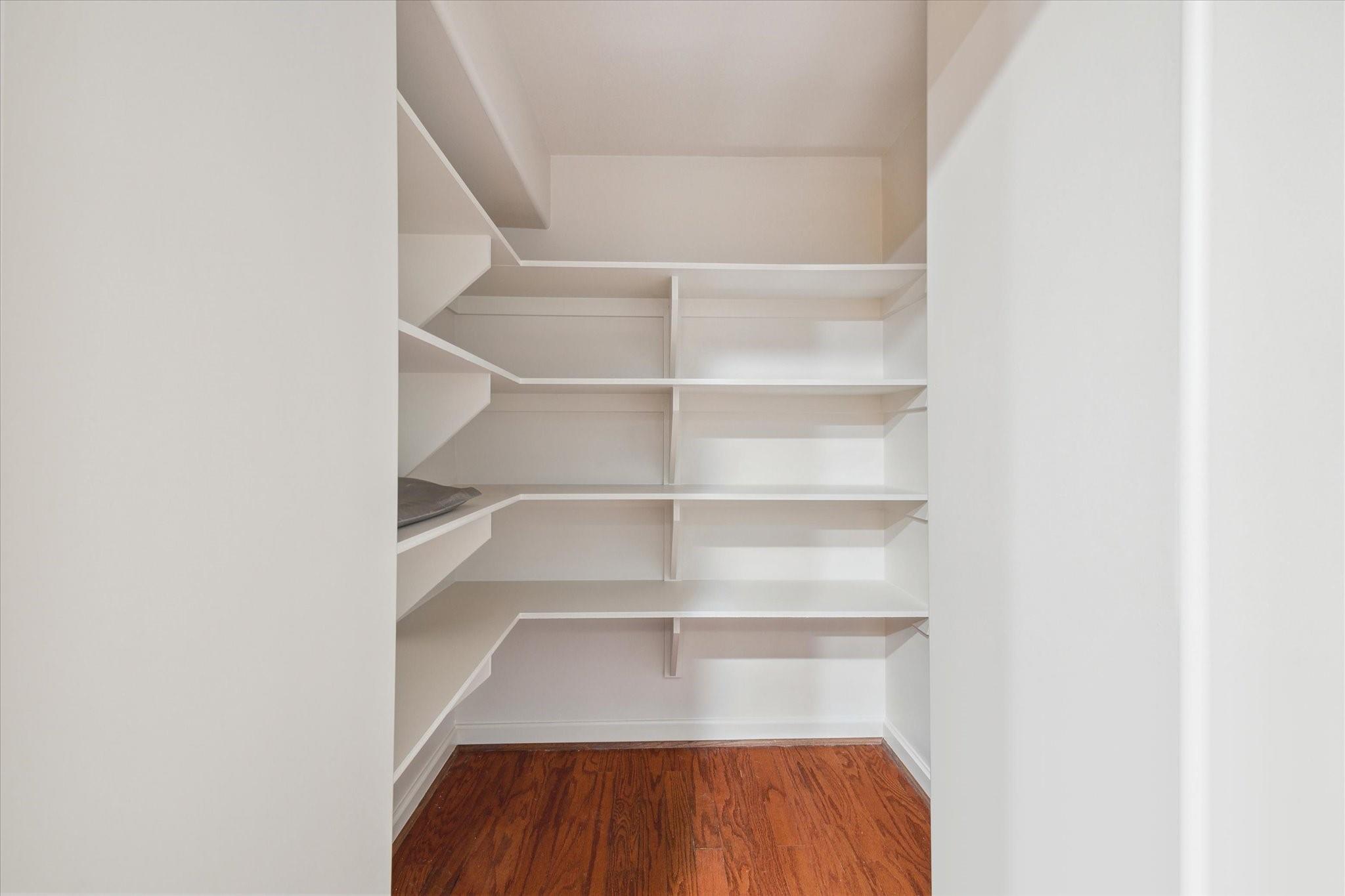 914 Main Street # 1104