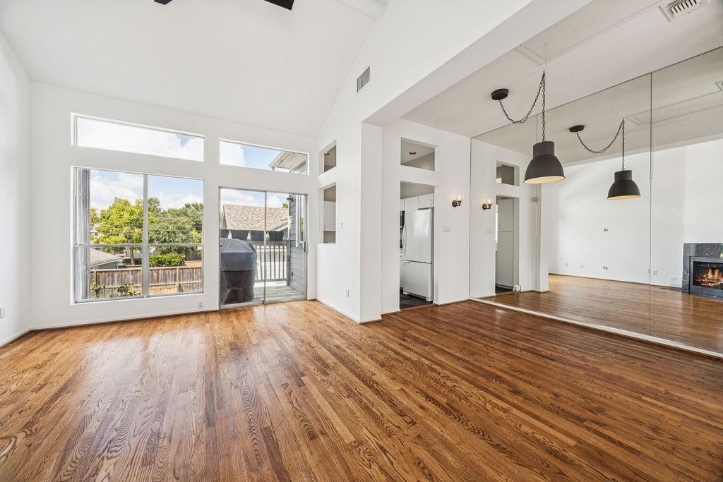 735 Arlington Street # 7
