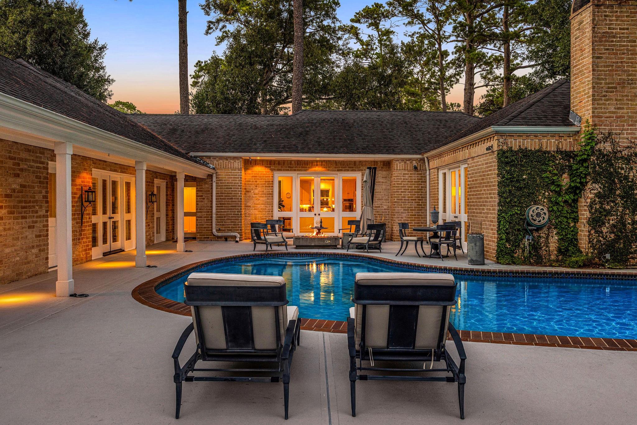 323 Vanderpool Lane