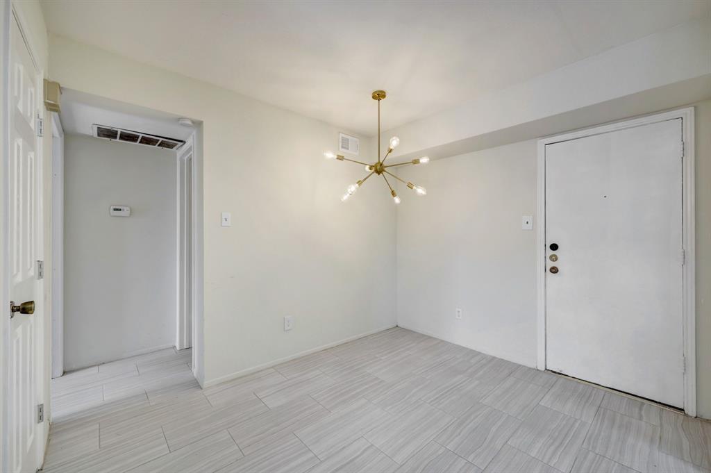 4645 Wild Indigo Street # 373