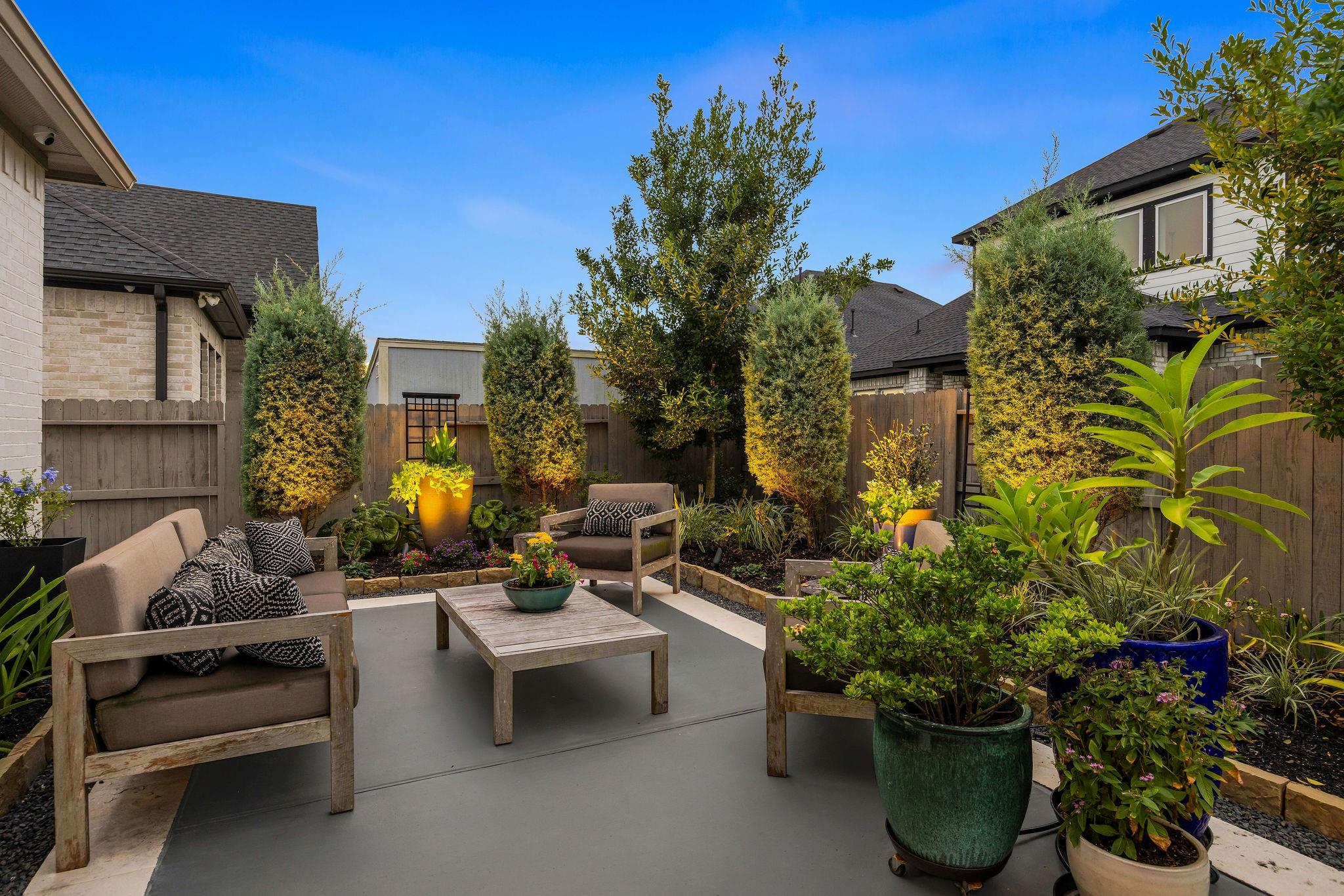 4714 Oak Glen Court