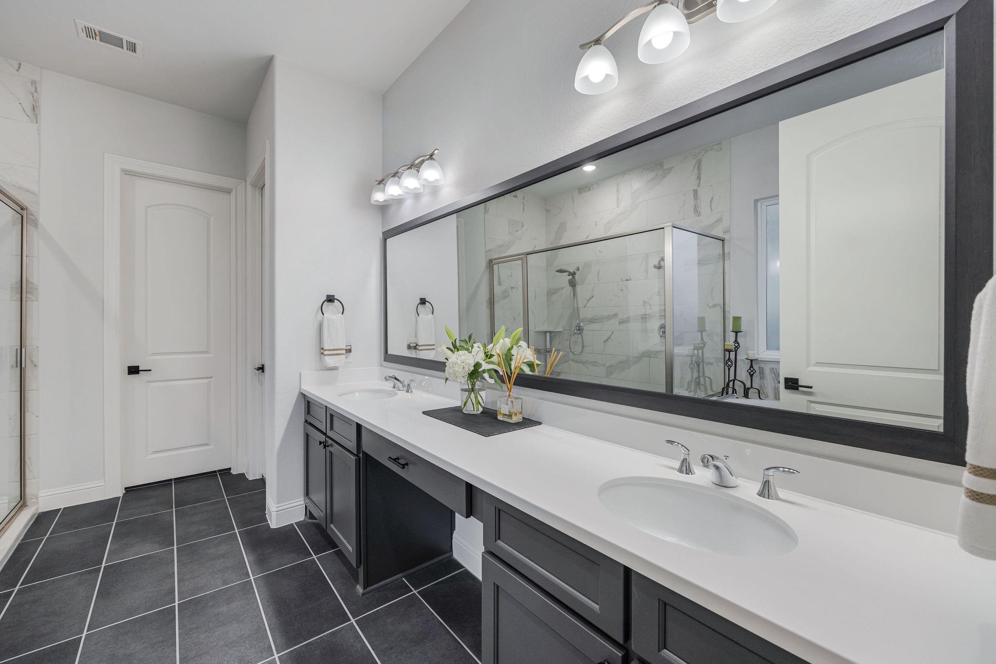 4714 Oak Glen Court