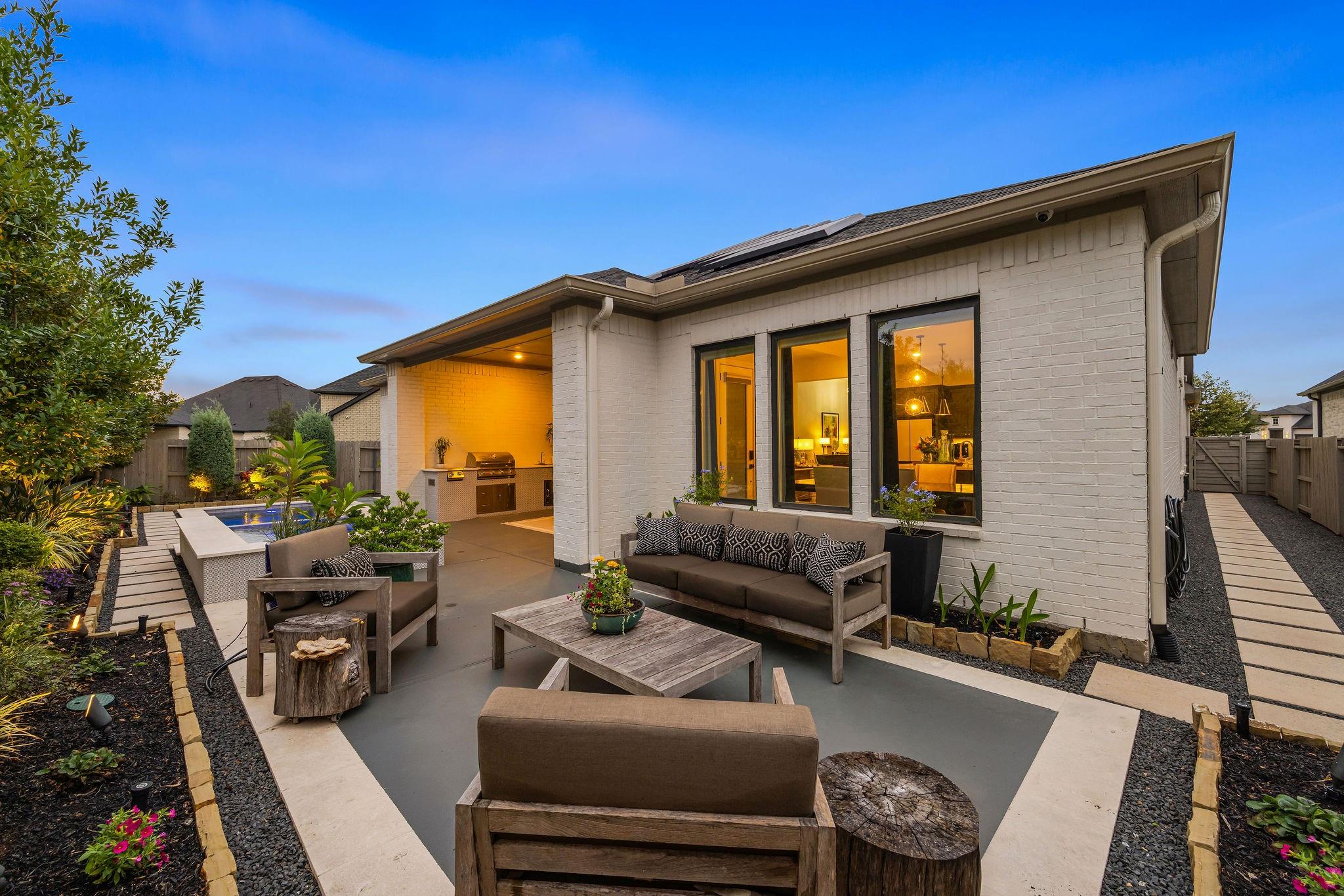 4714 Oak Glen Court