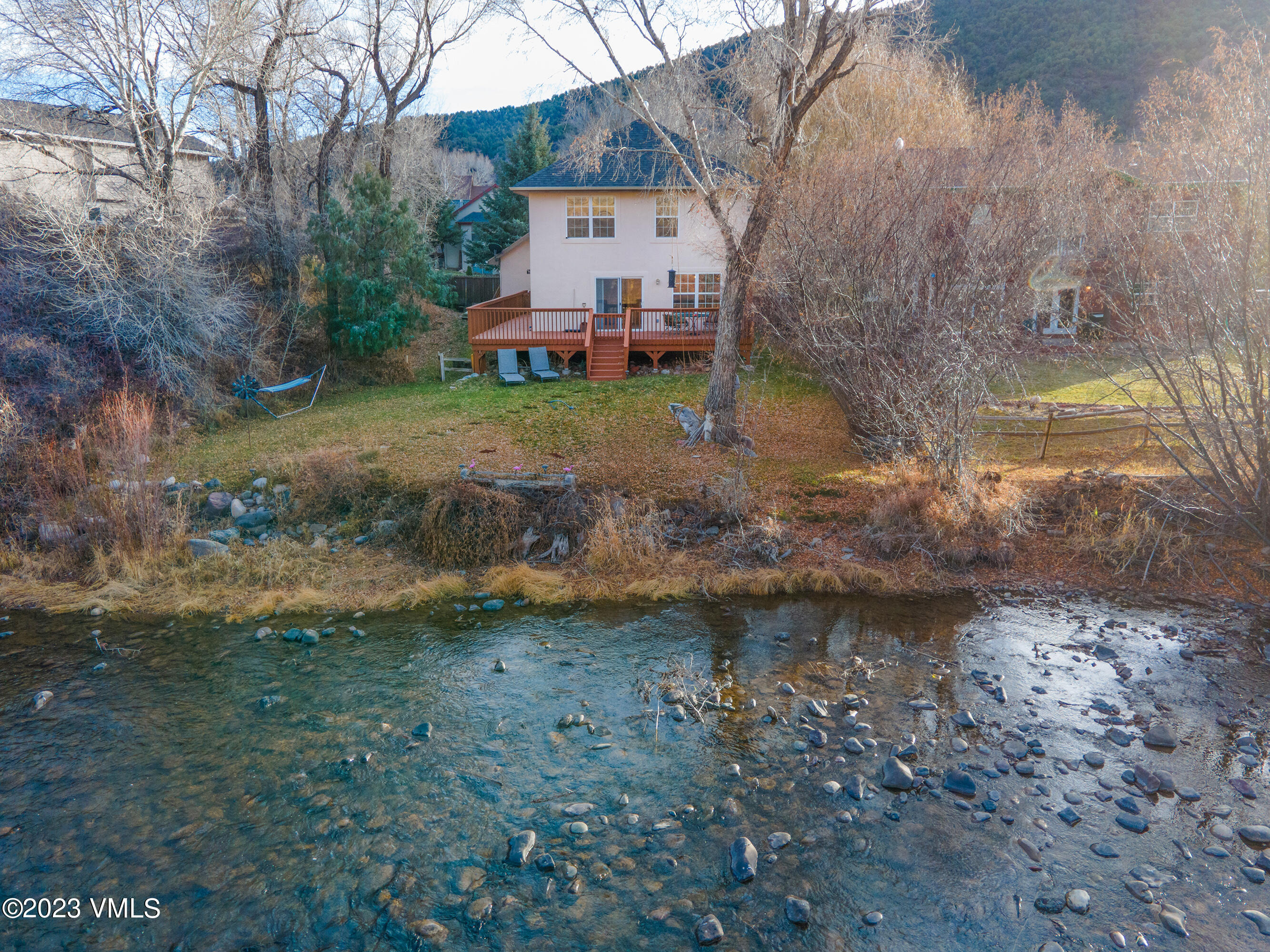 50 Willowstone Court