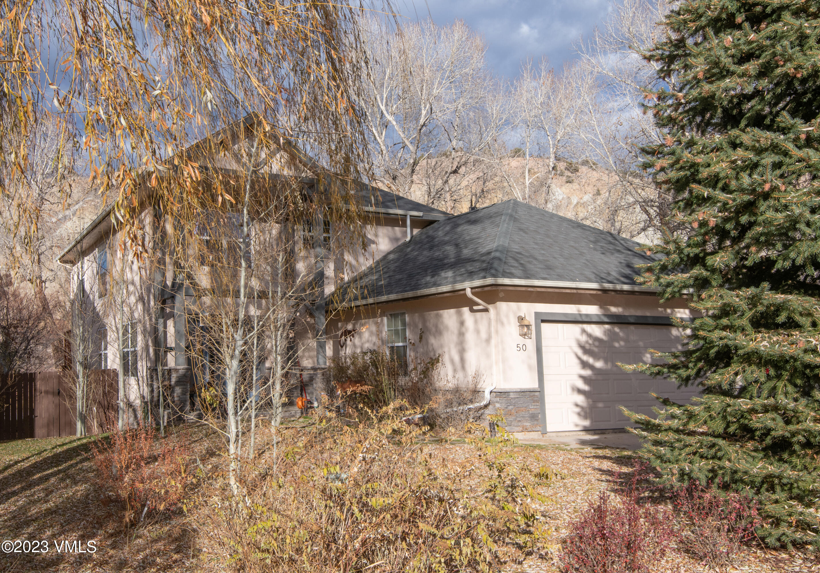 50 Willowstone Court