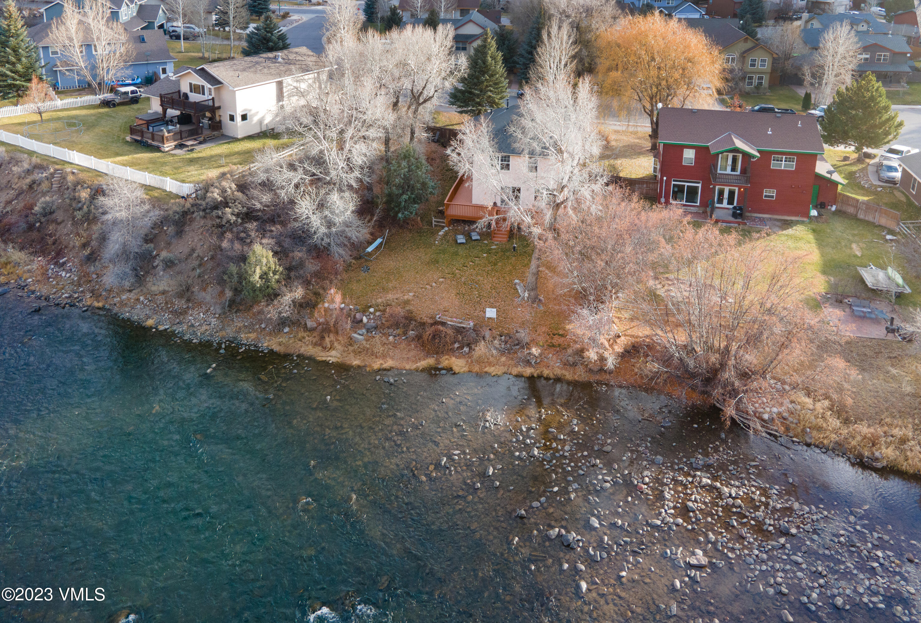 50 Willowstone Court