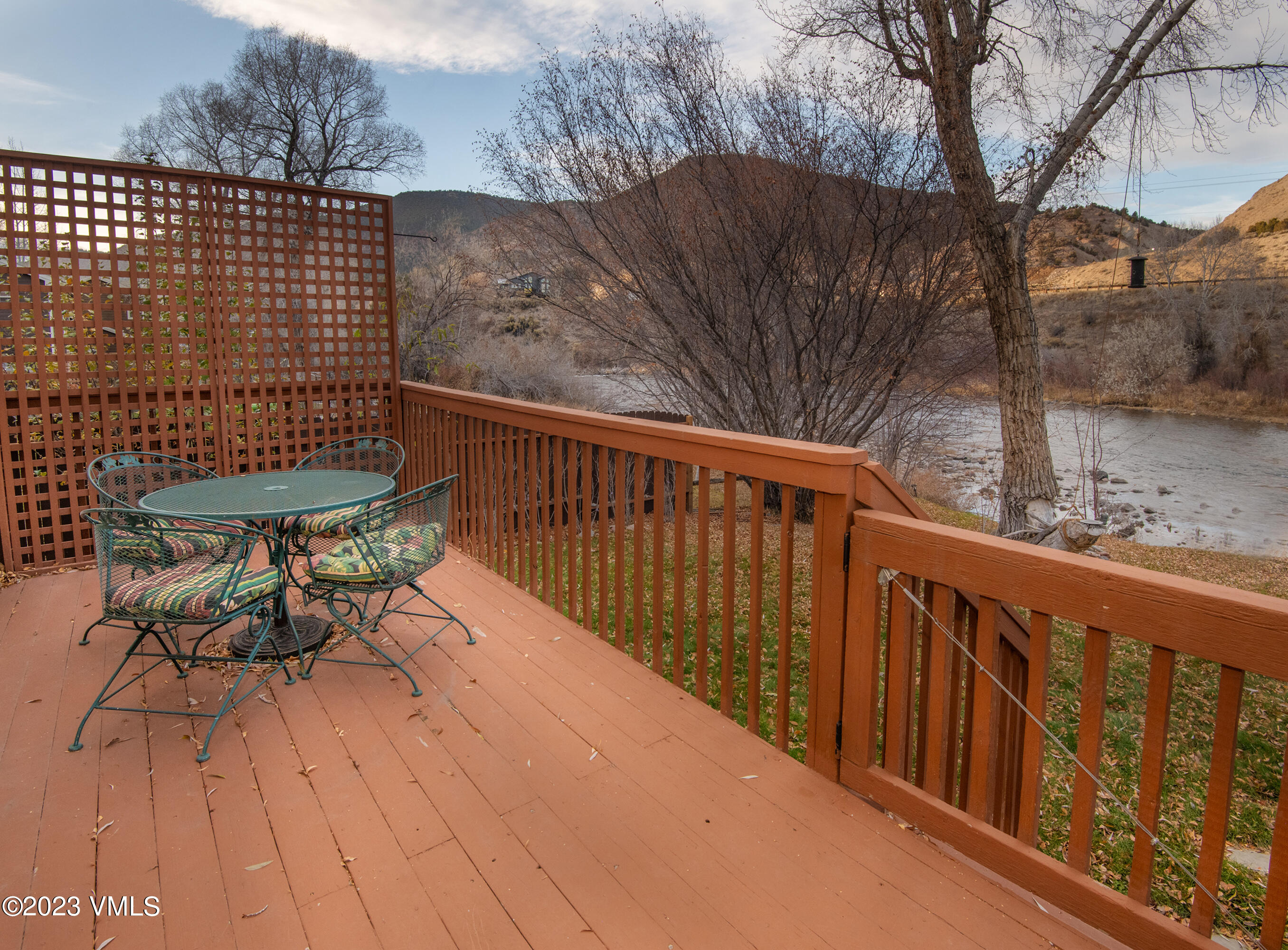 50 Willowstone Court