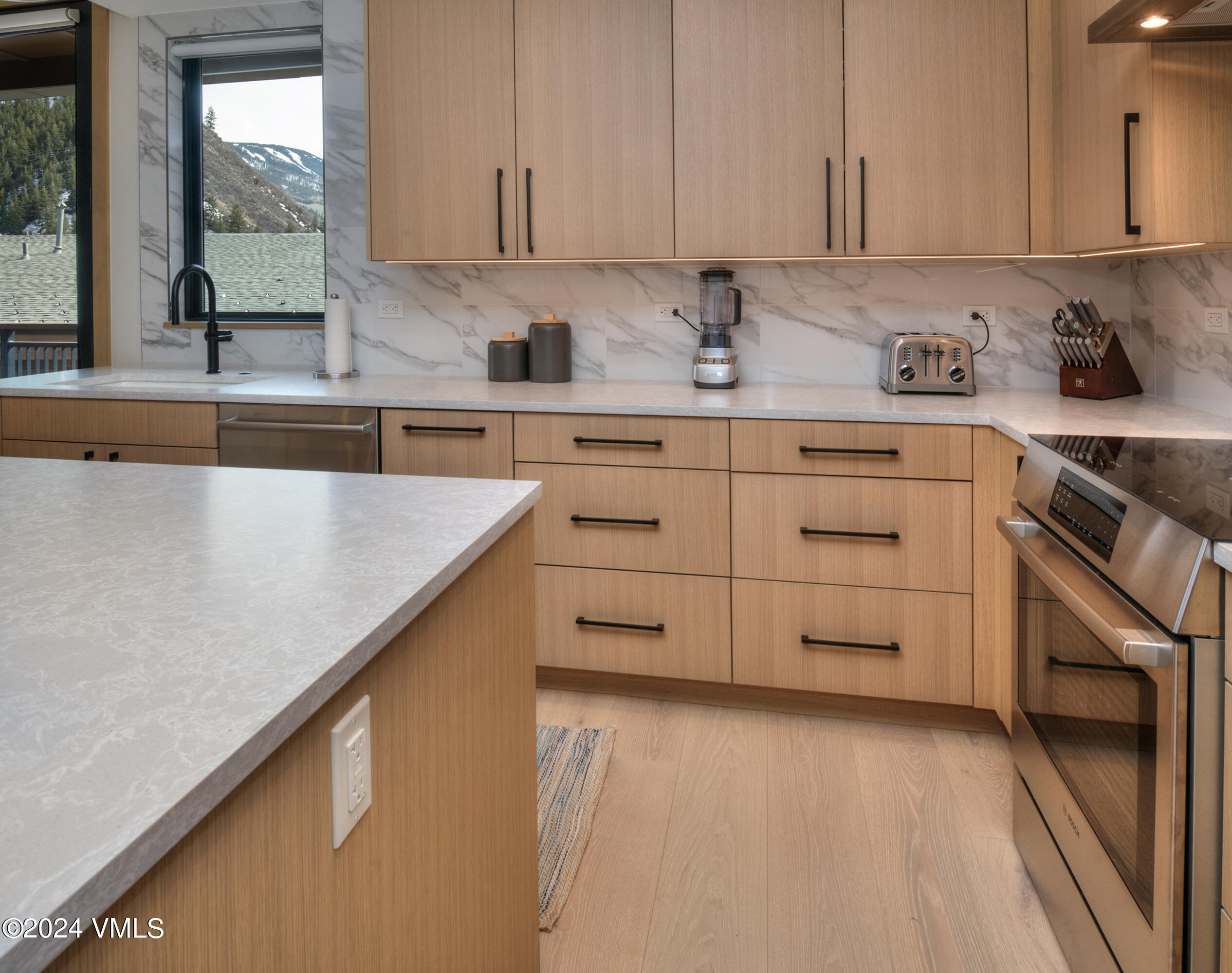 42 Riverfront Lane 200