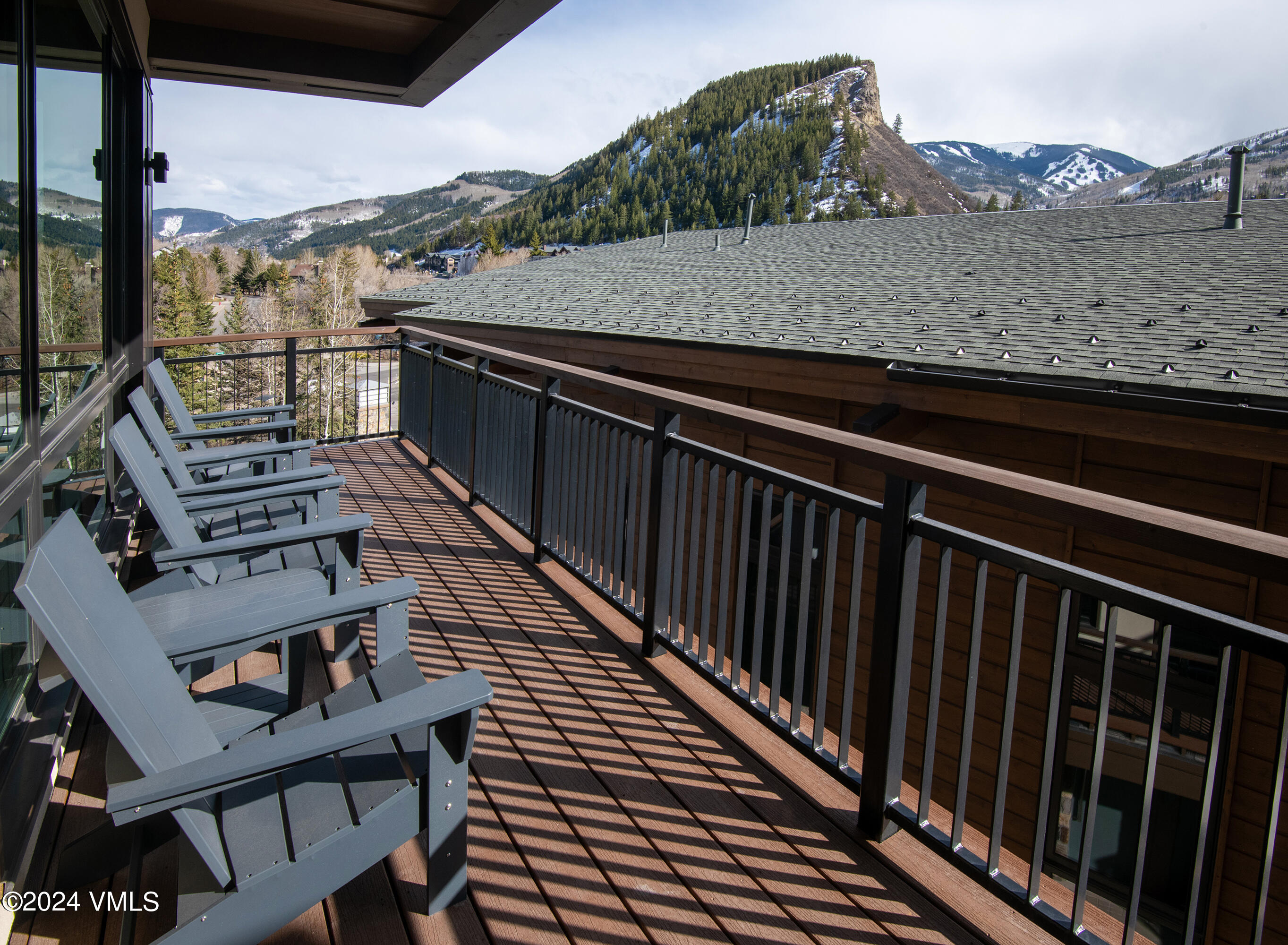 42 Riverfront Lane 200