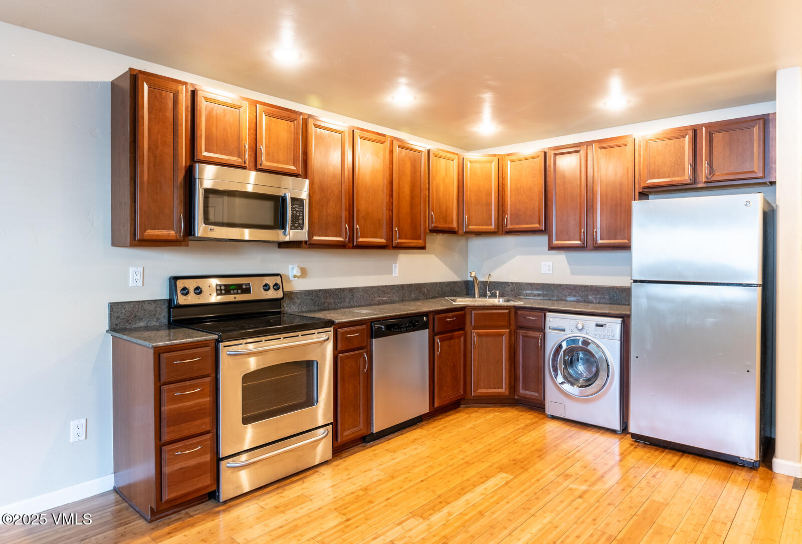 871 W Beaver Creek Boulevard A2