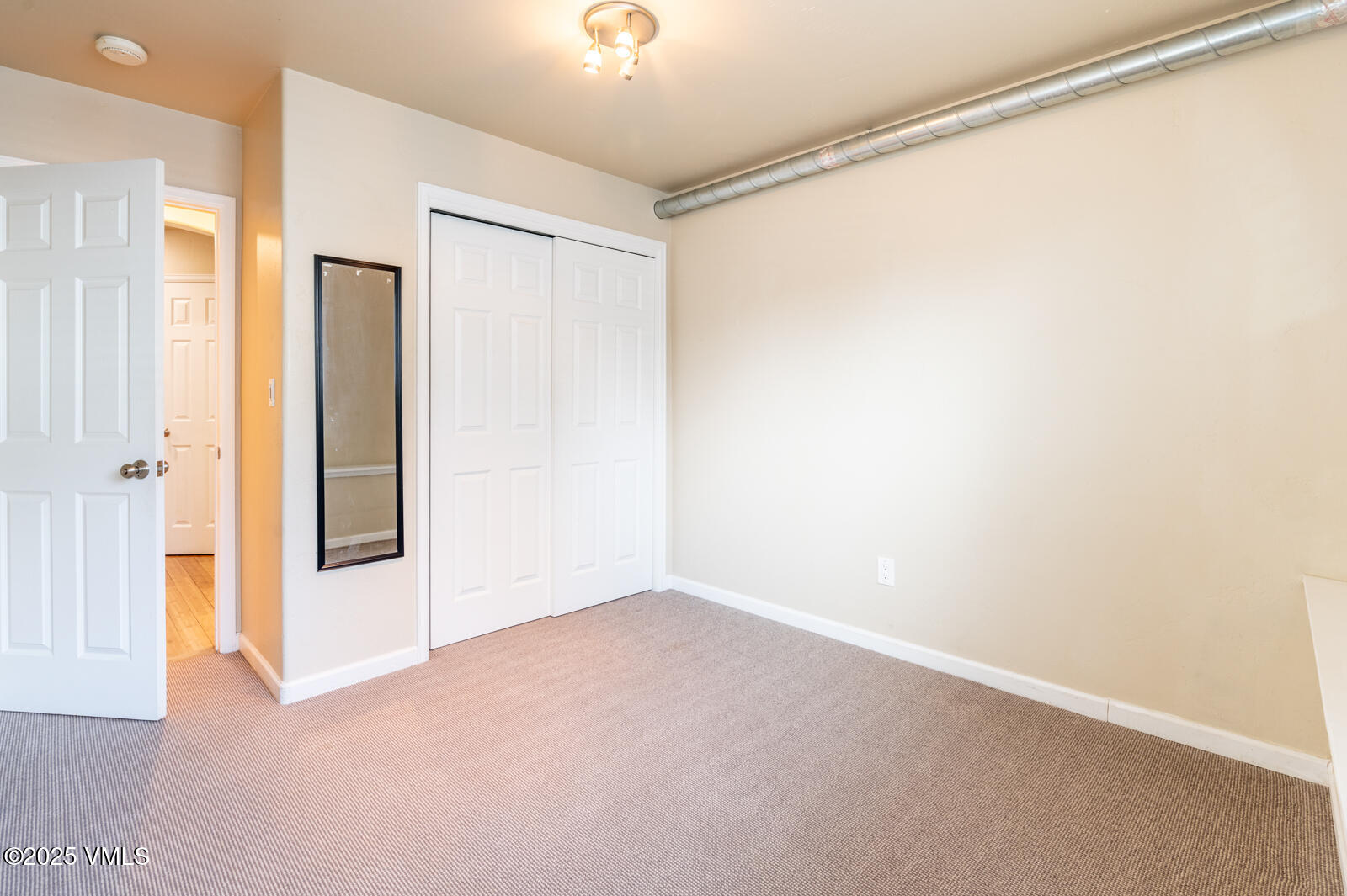 871 W Beaver Creek Boulevard A2