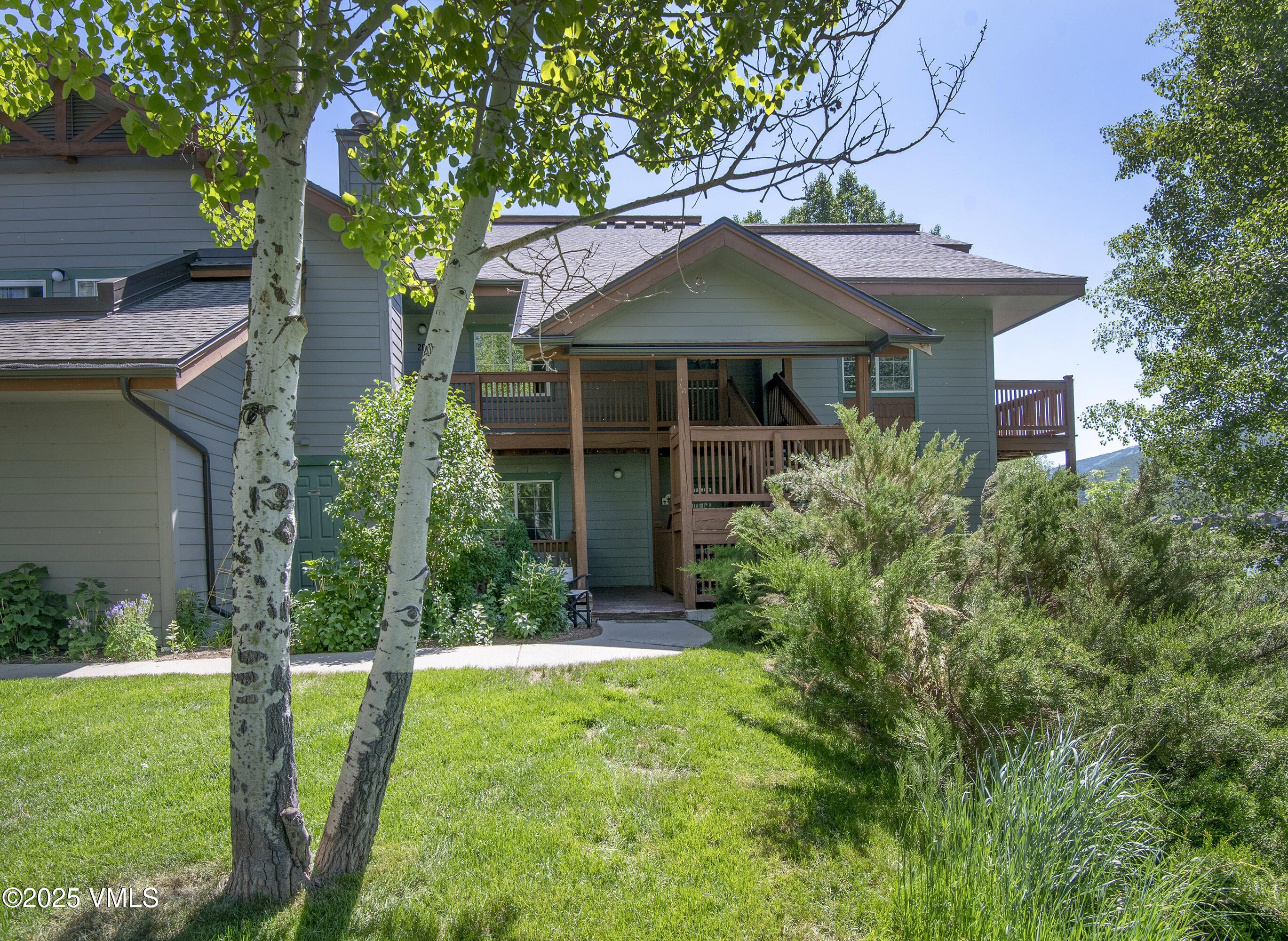 205 Crazy Horse Point 205