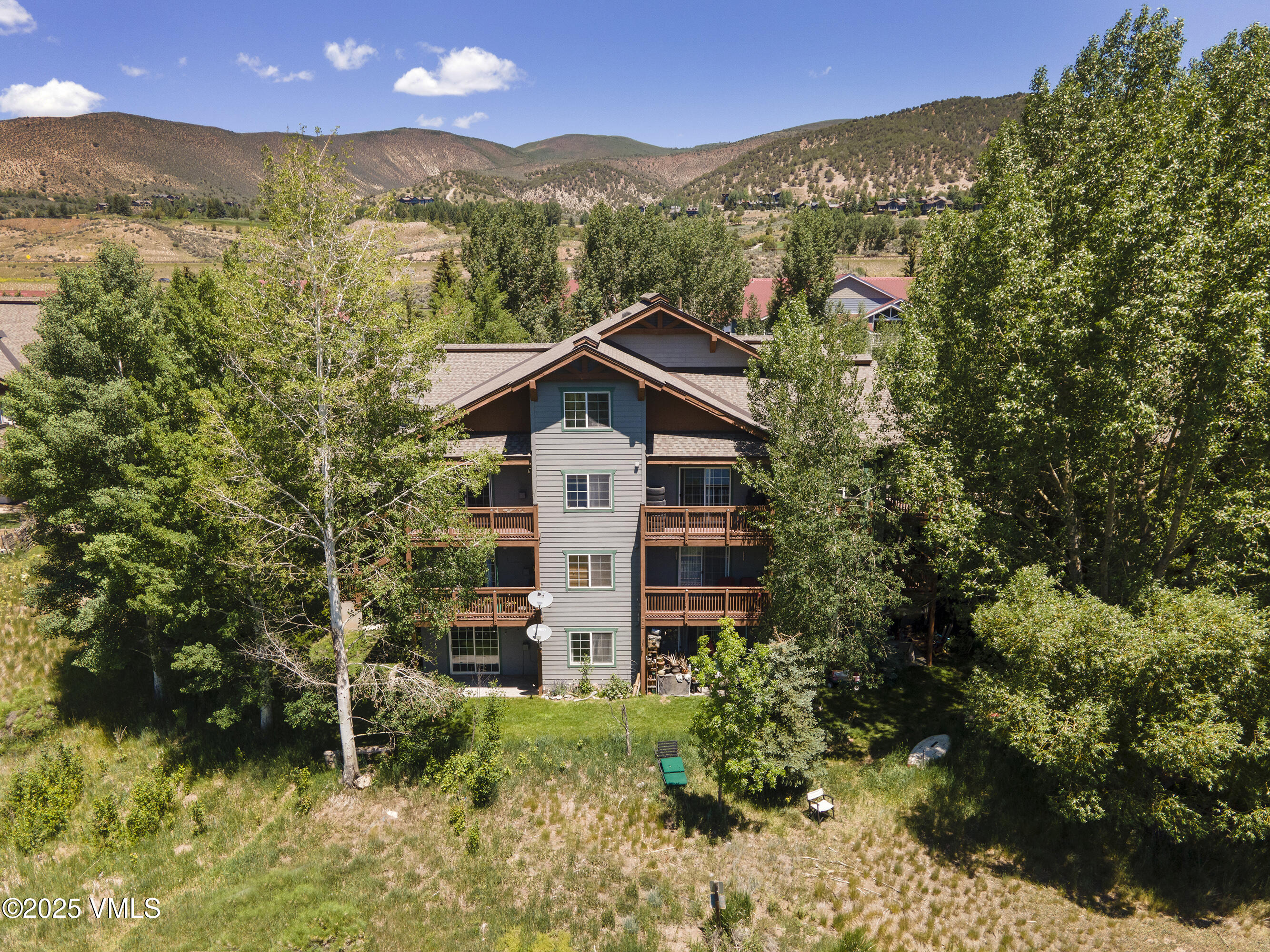 205 Crazy Horse Point 205