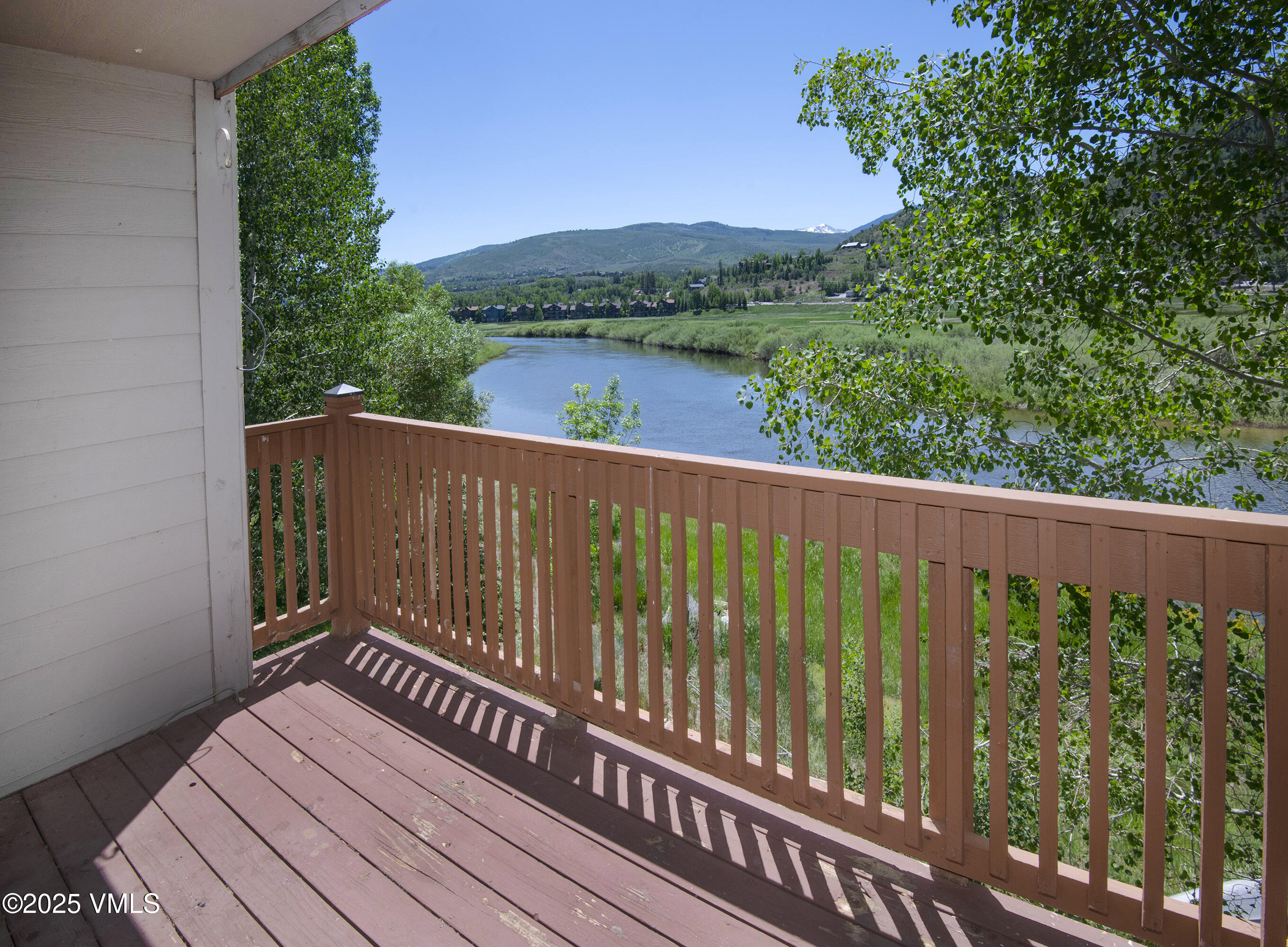 205 Crazy Horse Point 205