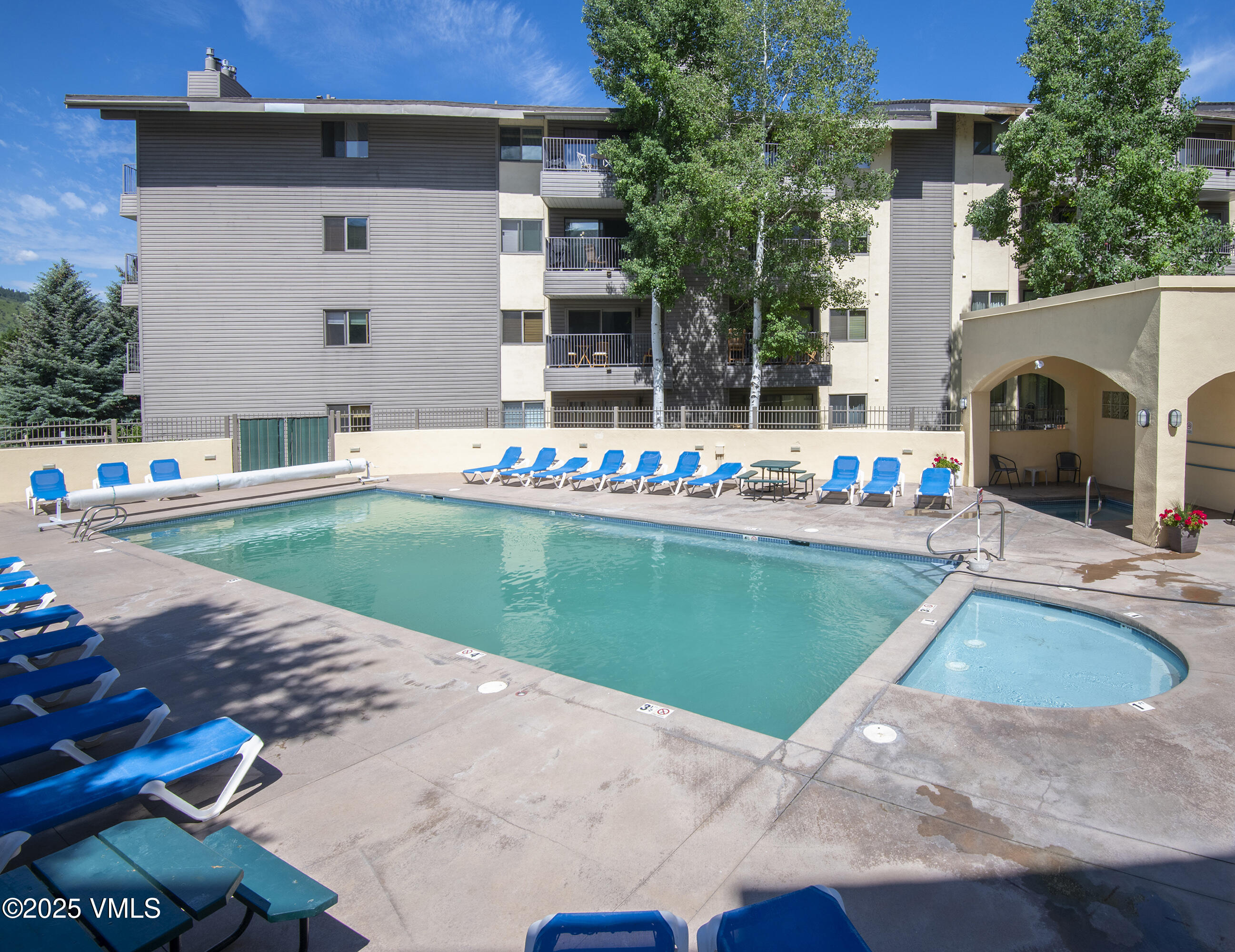 179 Lake Street Z-2