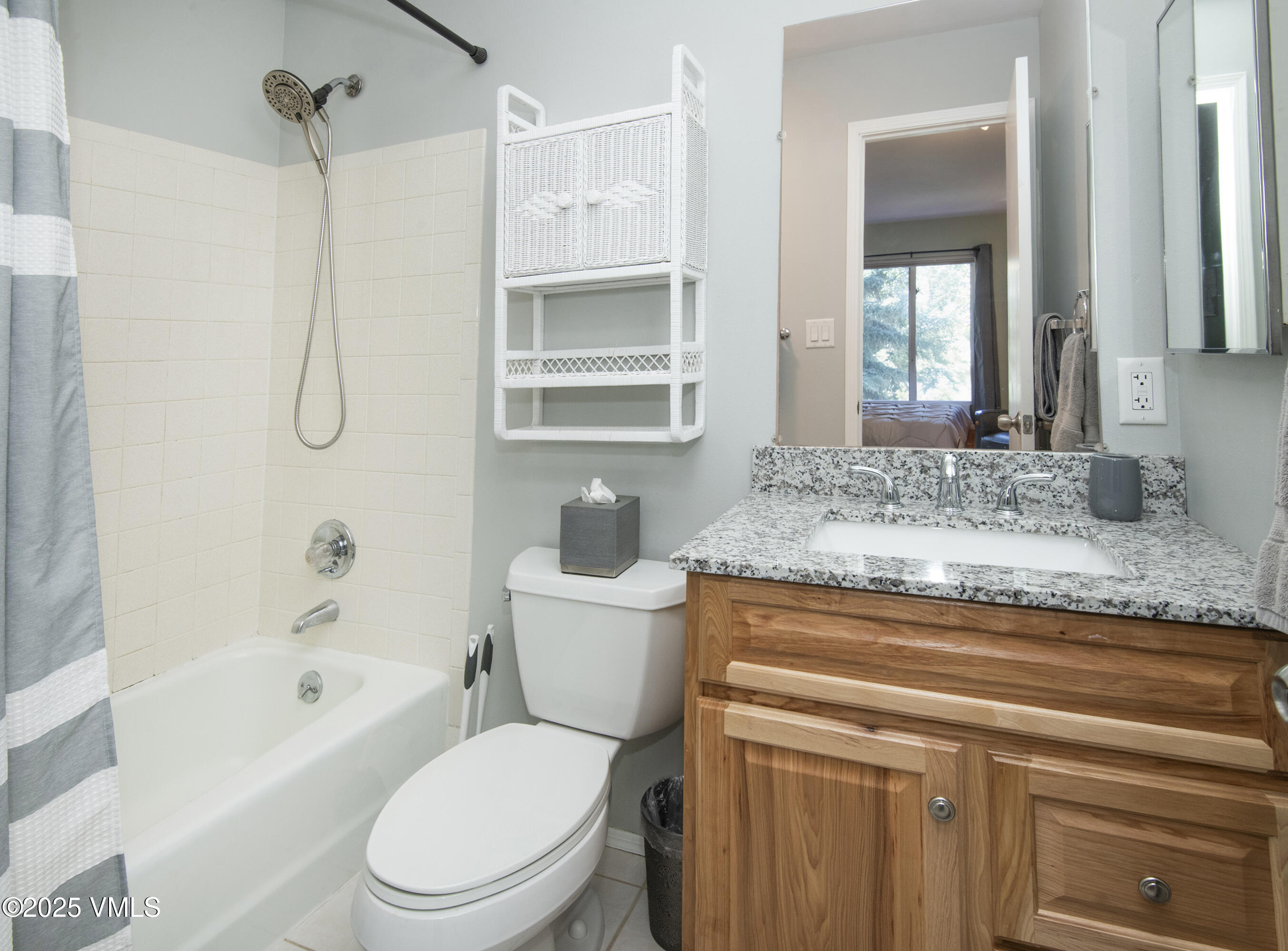 179 Lake Street Z-2