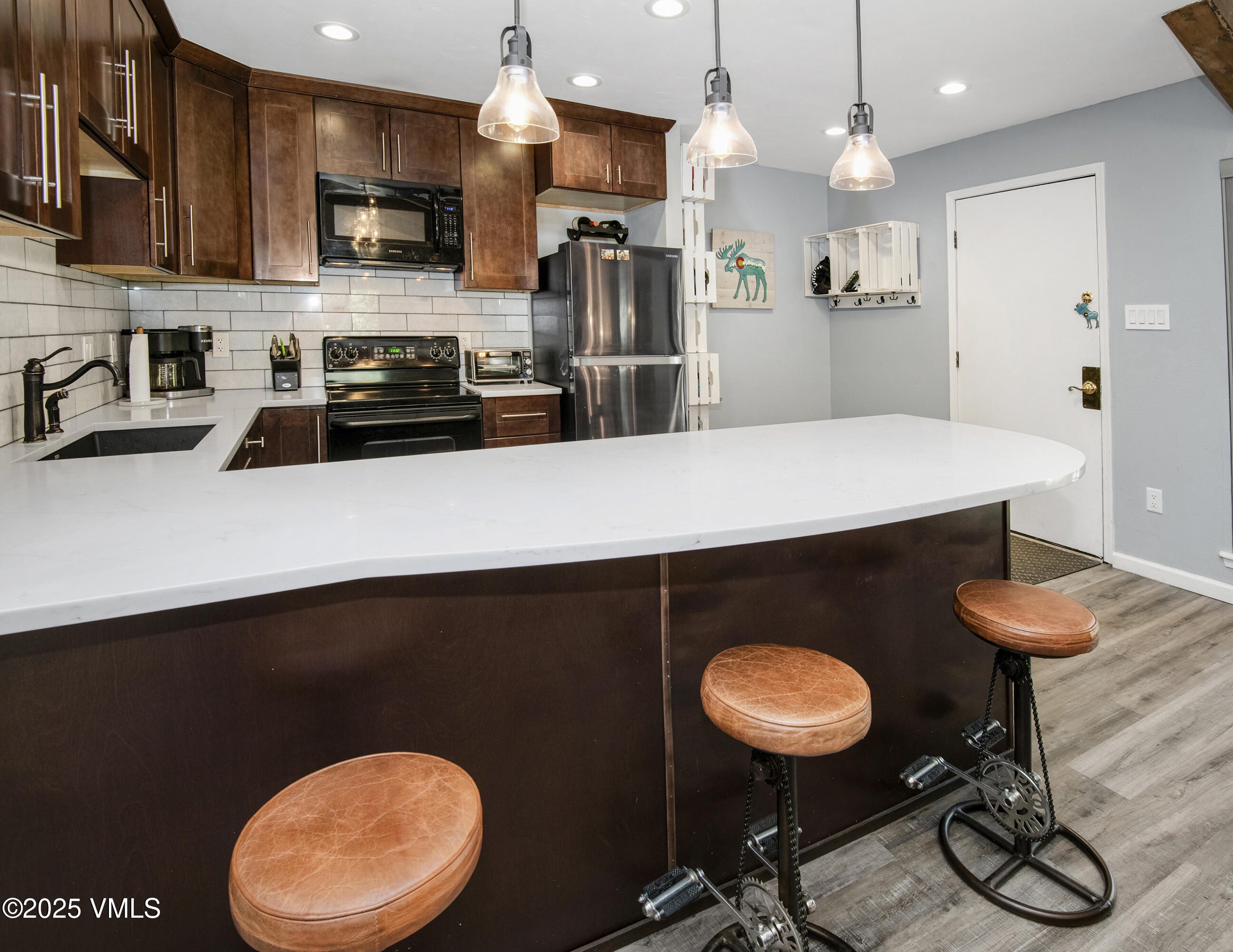 179 Lake Street Z-2