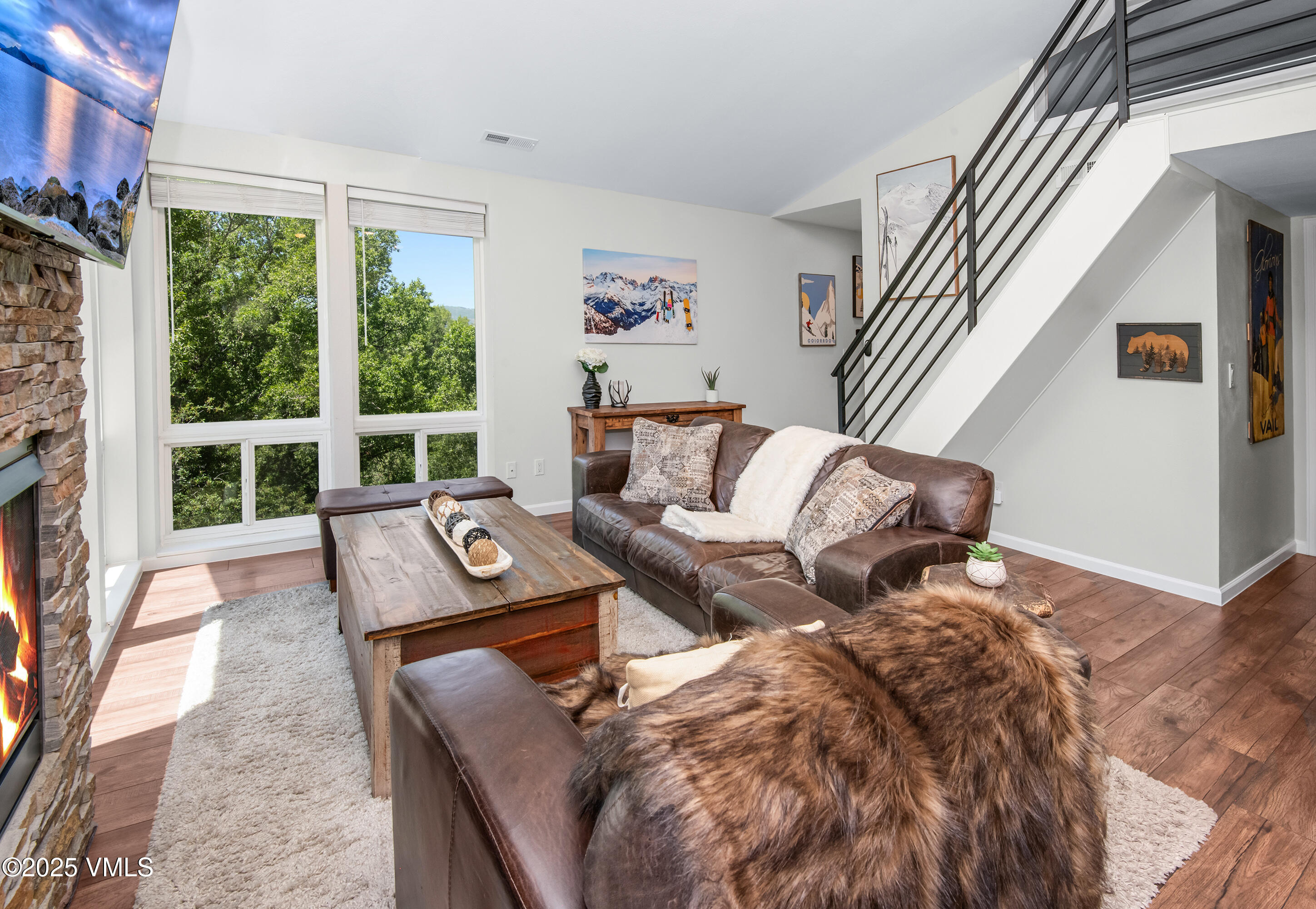 971 W Beaver Creek B5