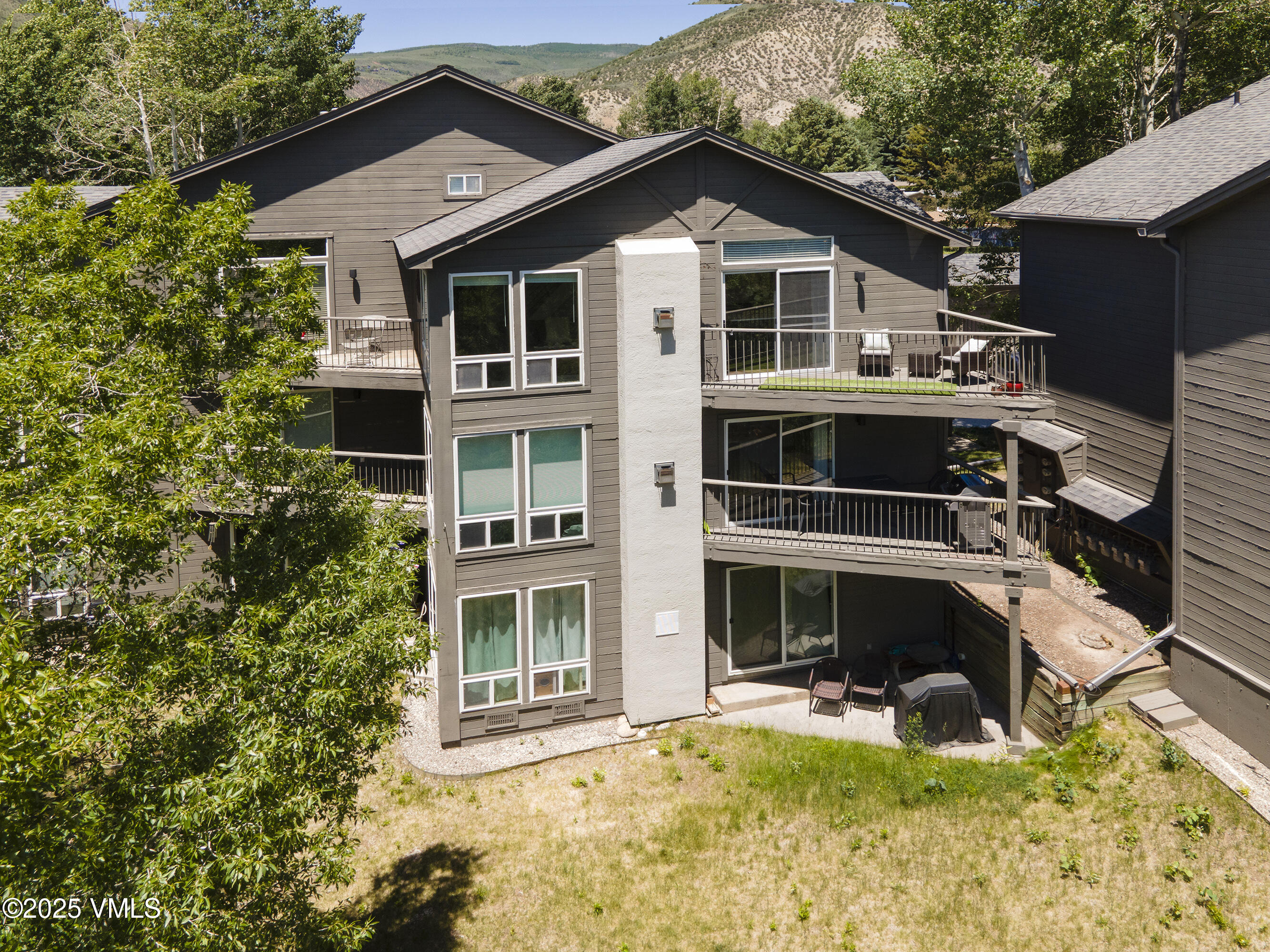 971 W Beaver Creek B5