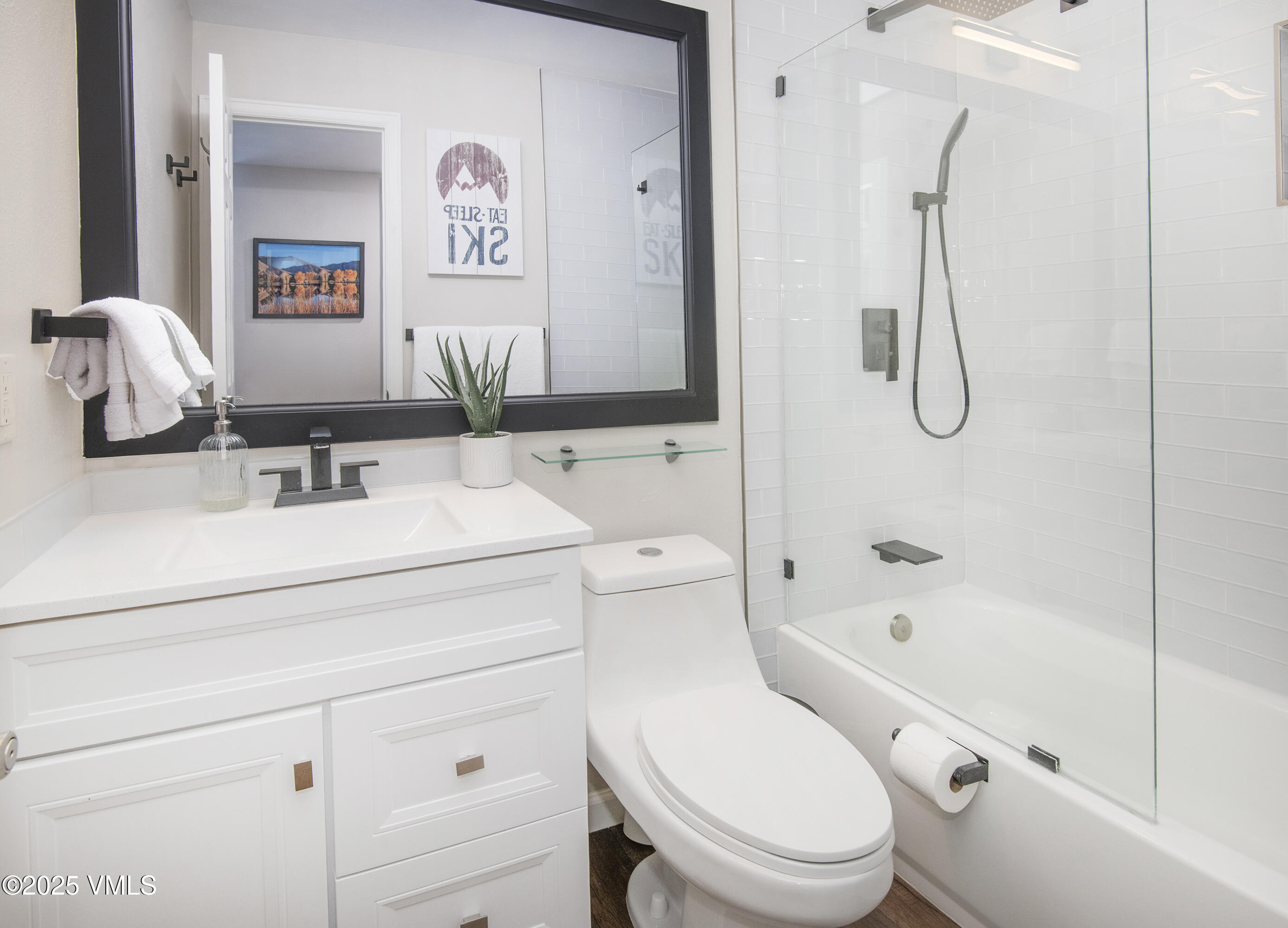 971 W Beaver Creek B5