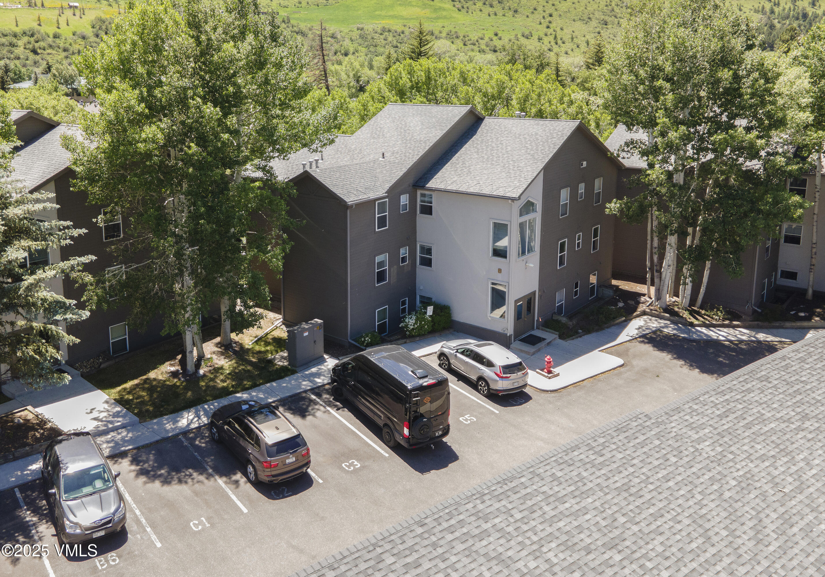 971 W Beaver Creek B5