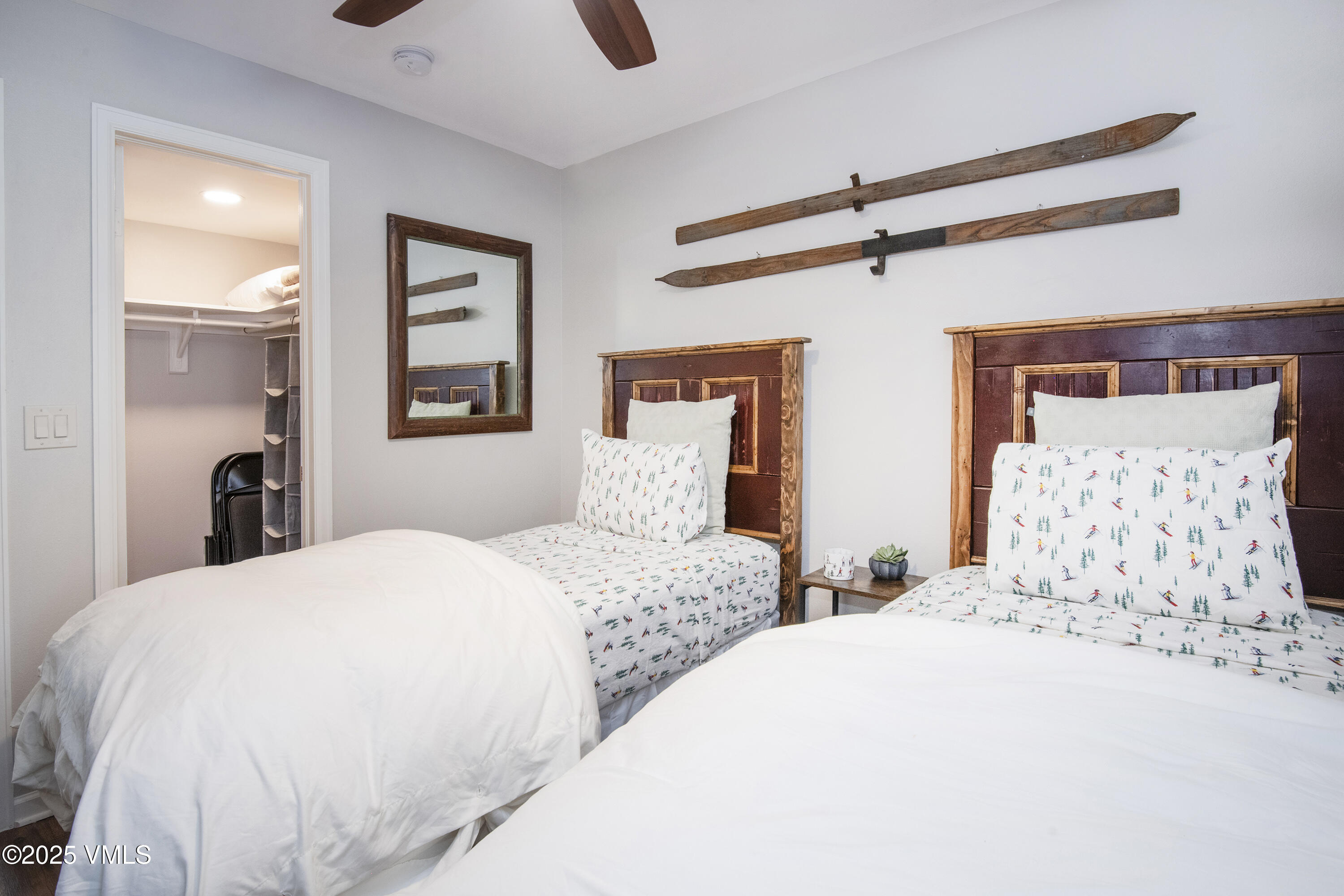971 W Beaver Creek B5