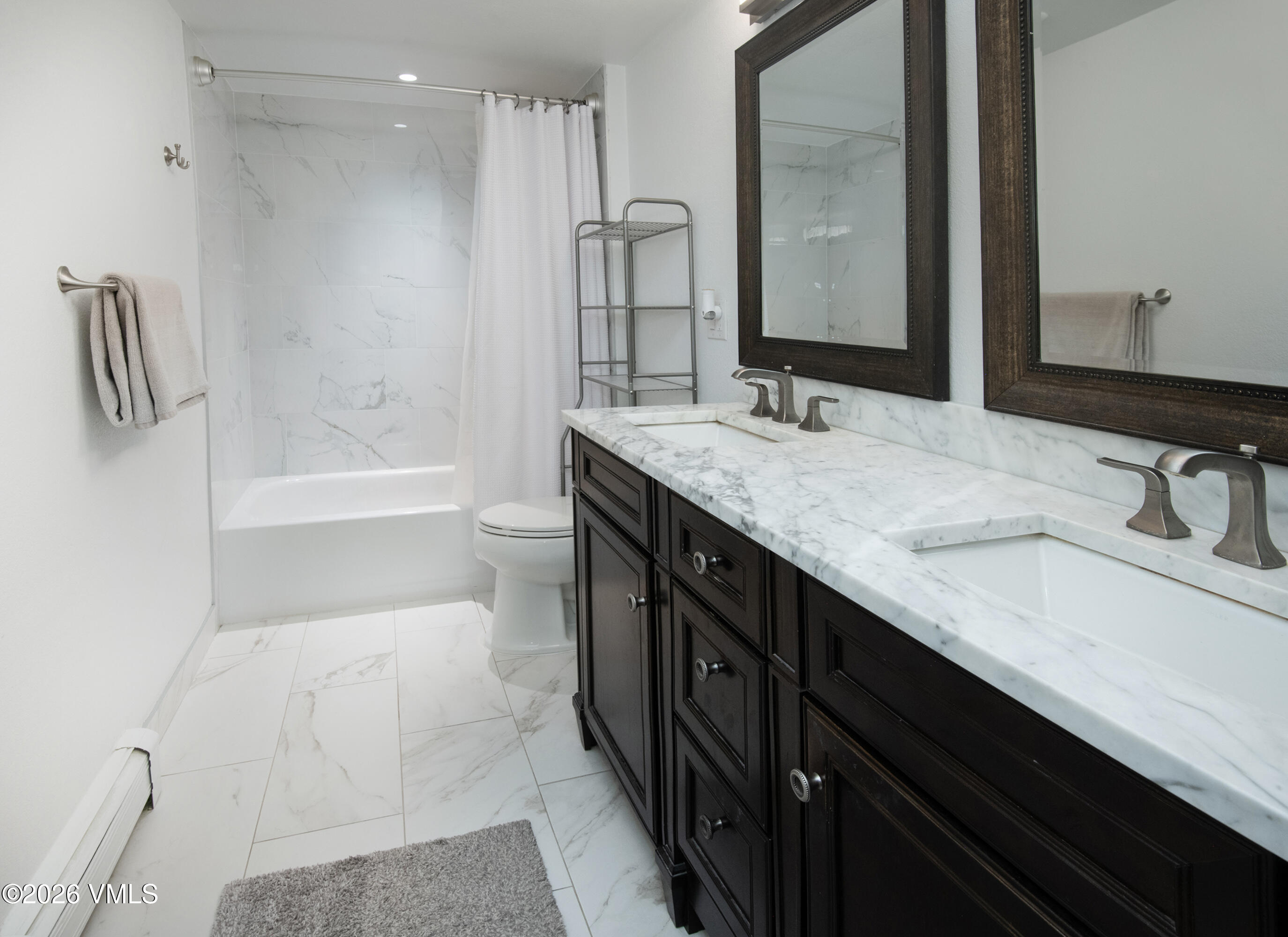 2301 Crazy Horse Circle 2301