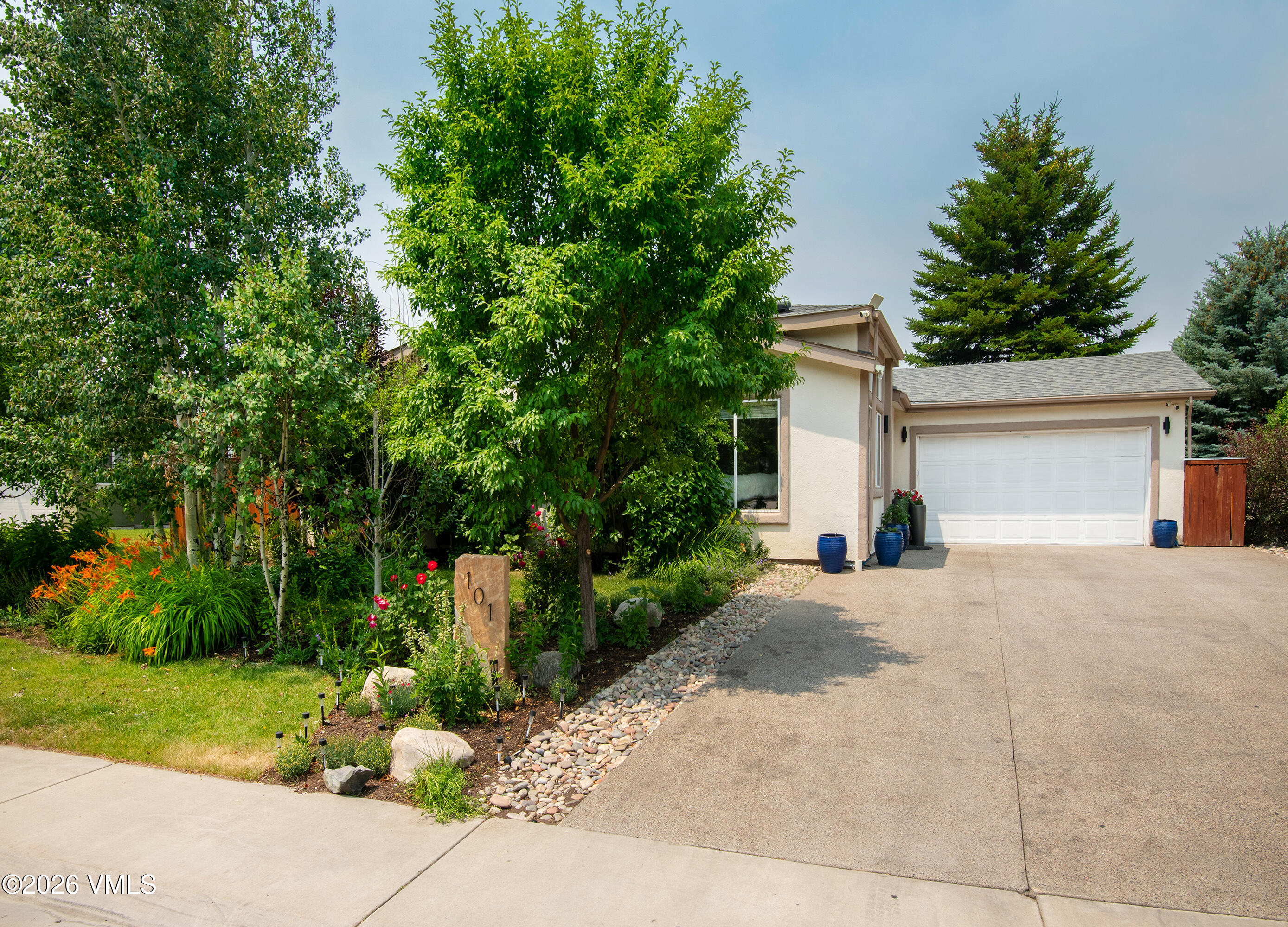 101 Pinon Street