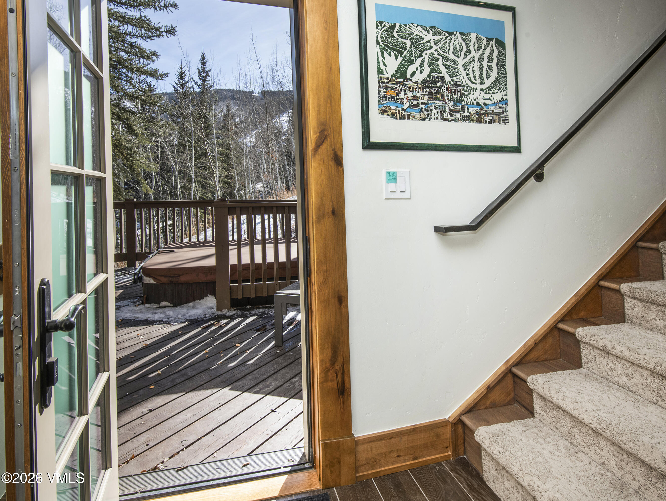 1120 Village Road 8