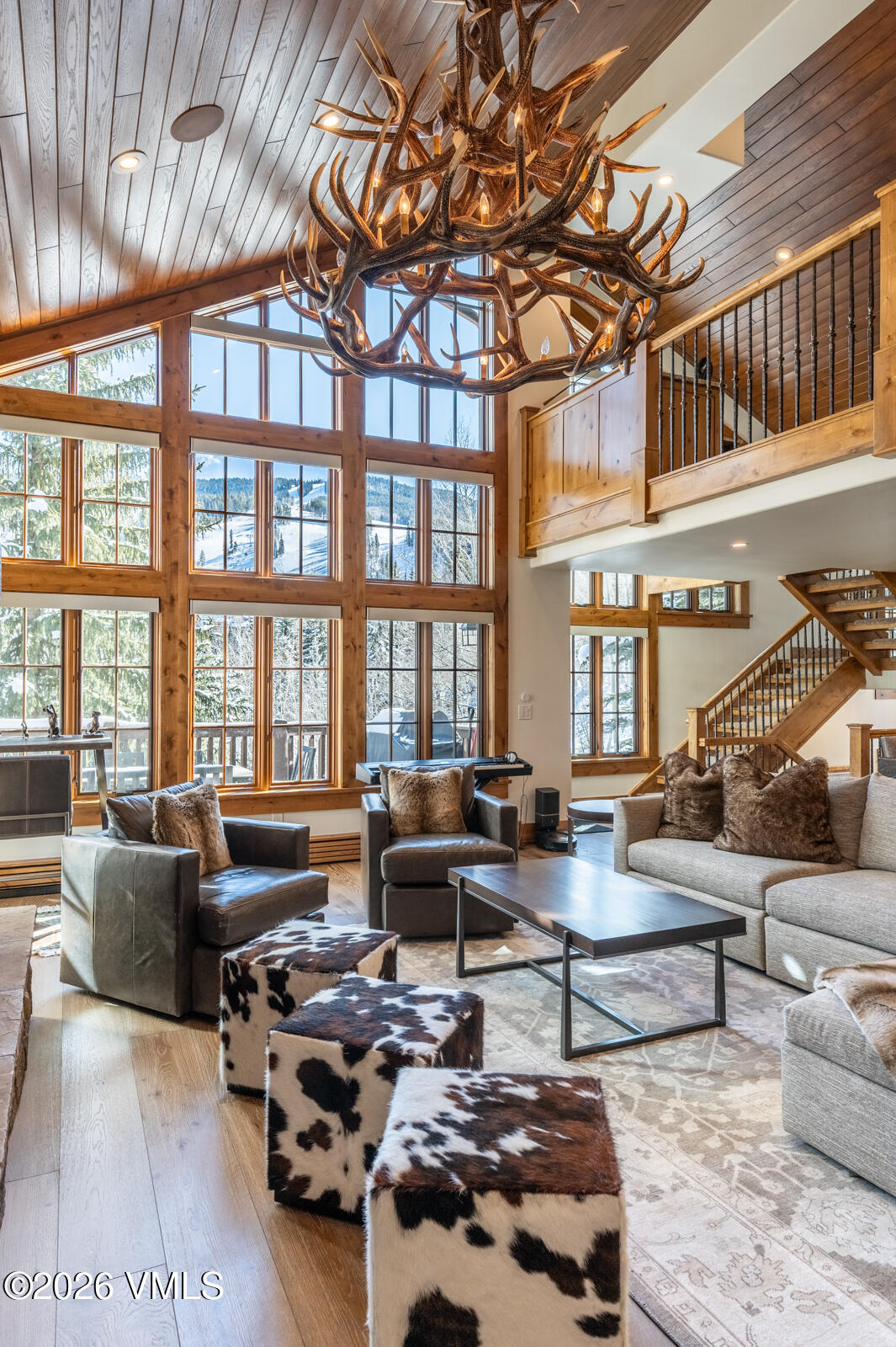 1120 Village Road 8