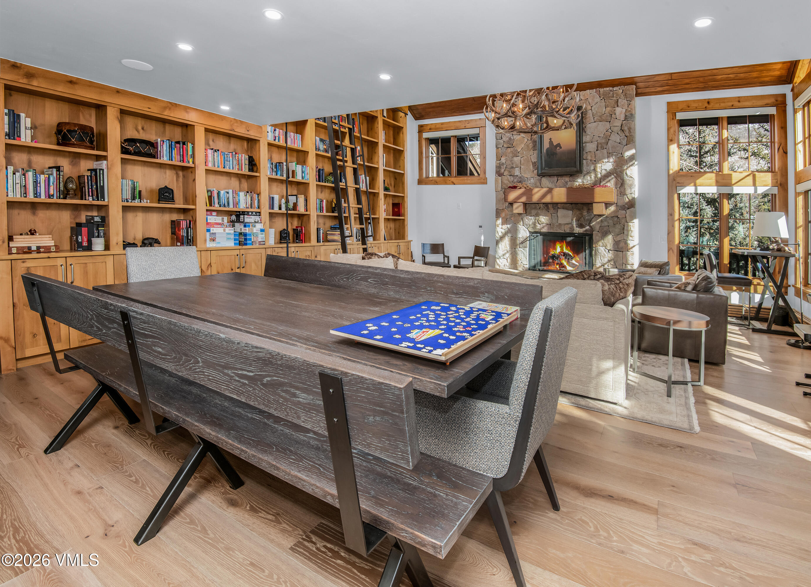 1120 Village Road 8