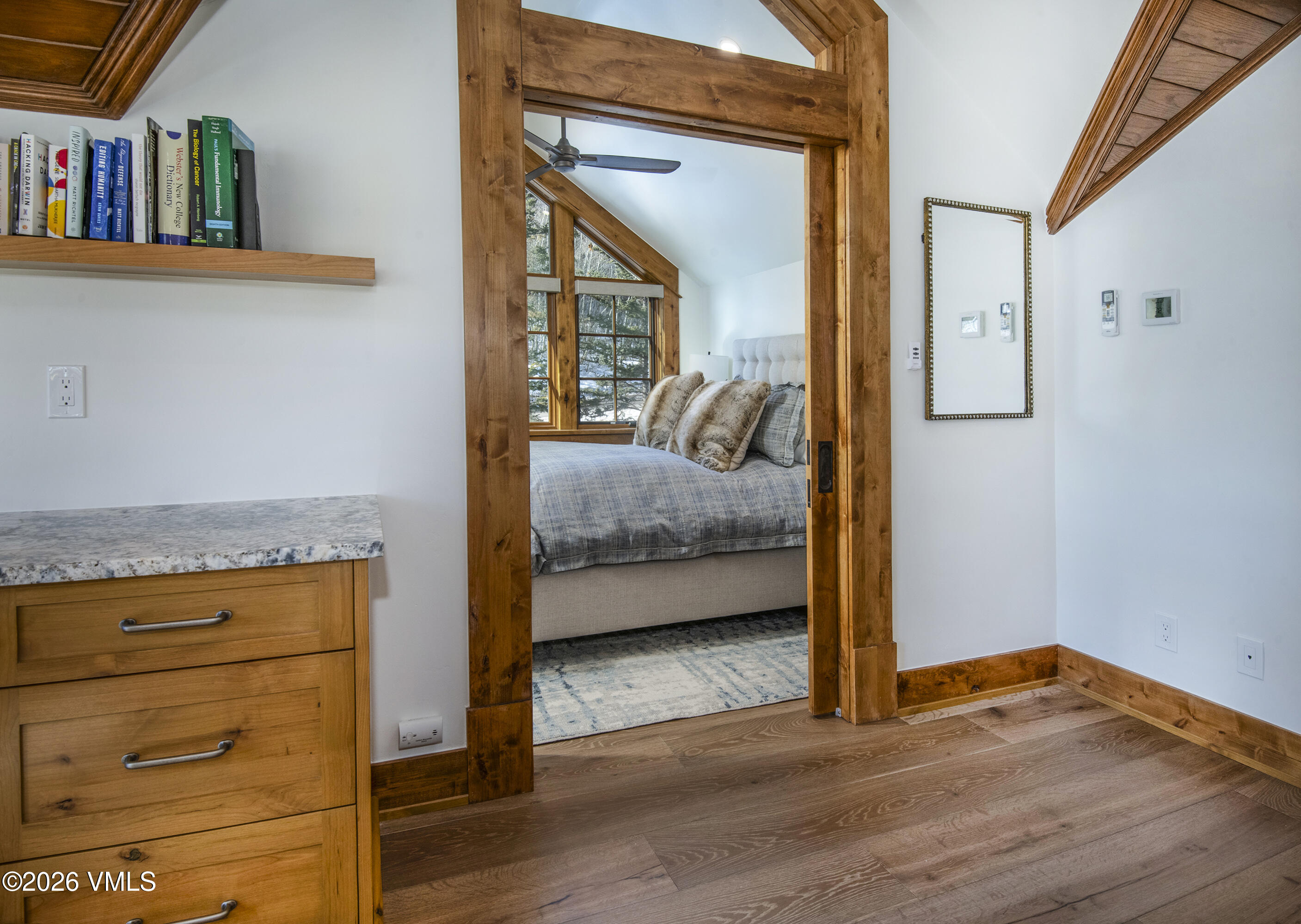 1120 Village Road 8