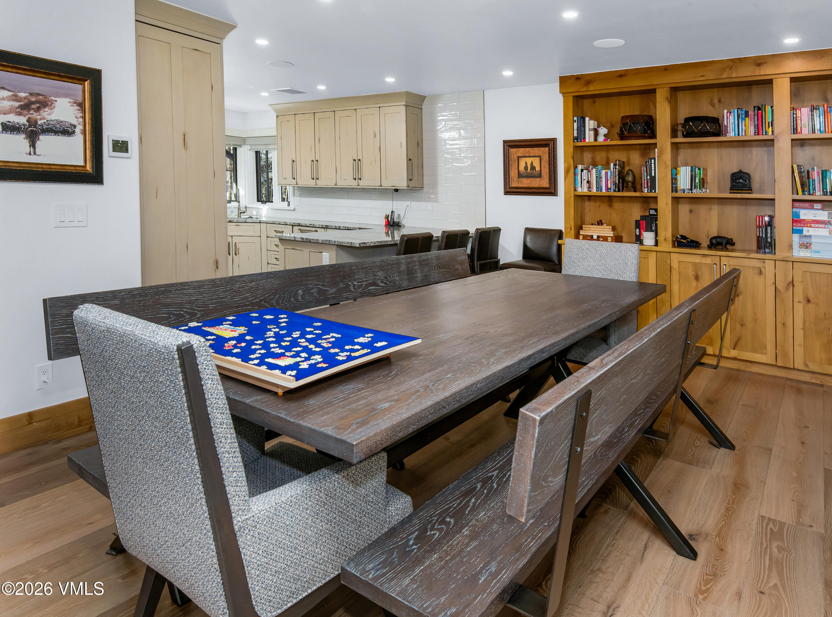 1120 Village Road 8