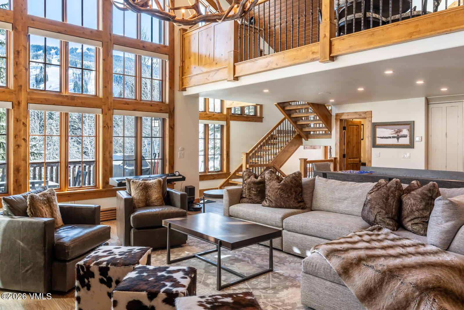 1120 Village Road 8
