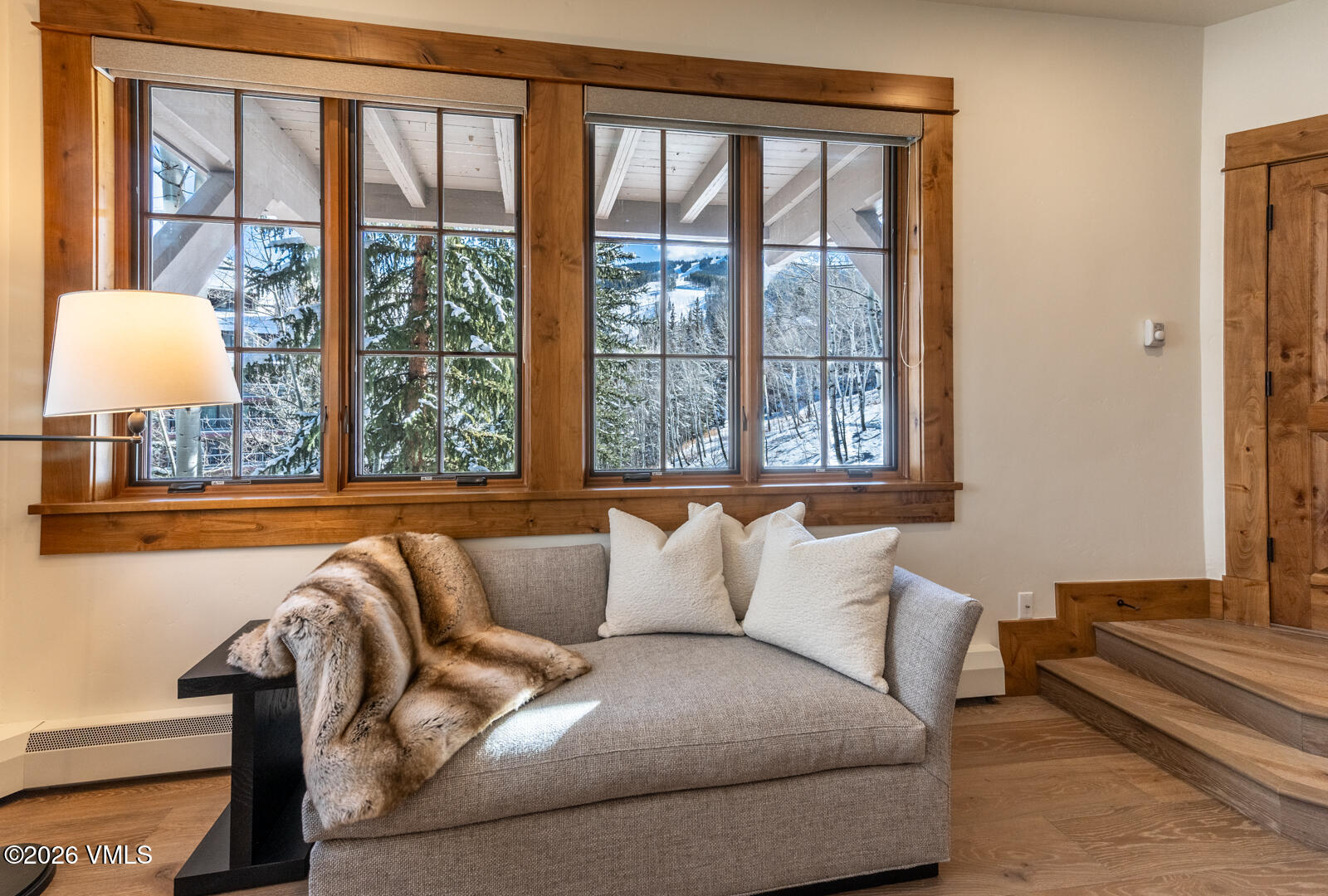1120 Village Road 8